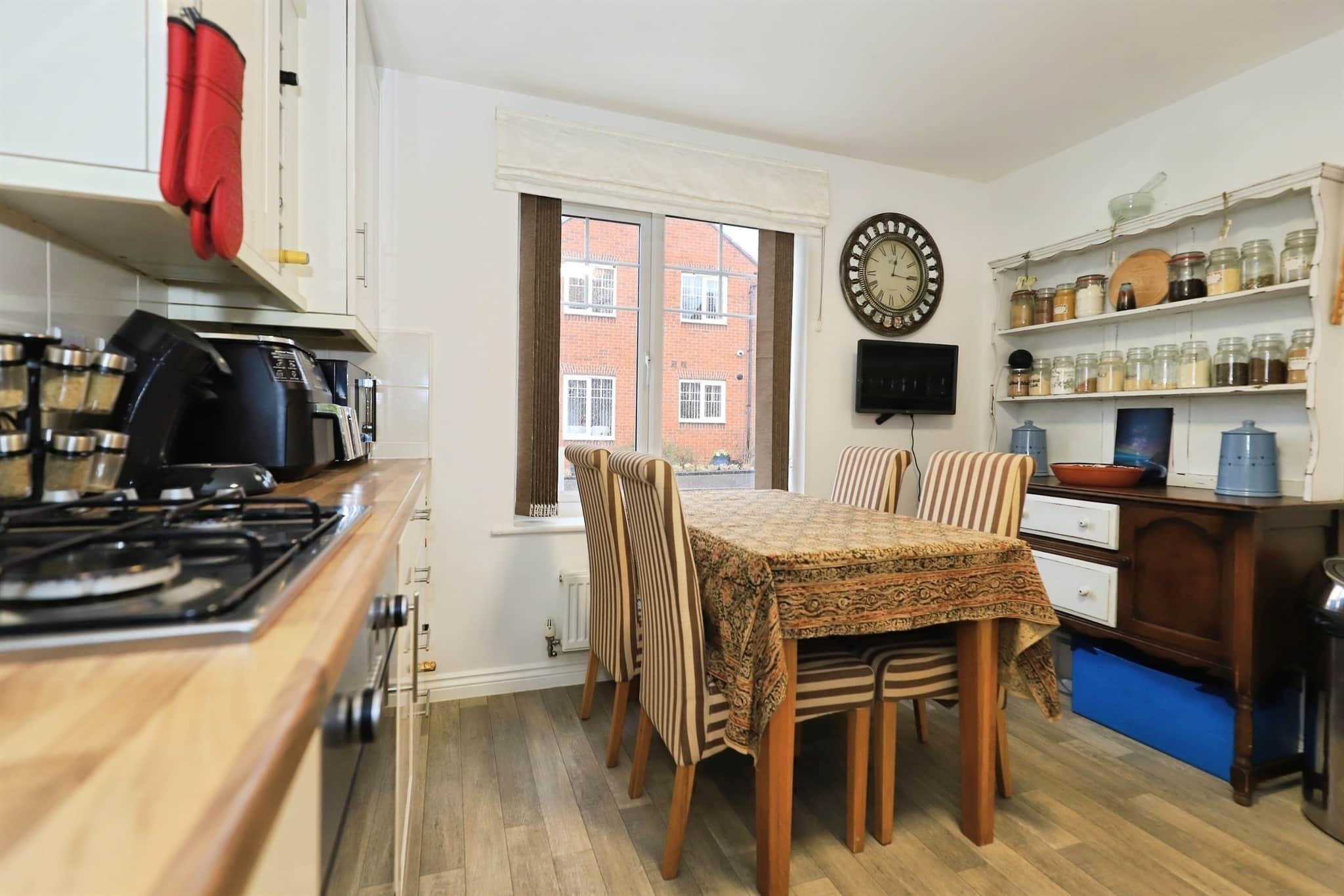 Property at Lawrence Grove, Kidderminster