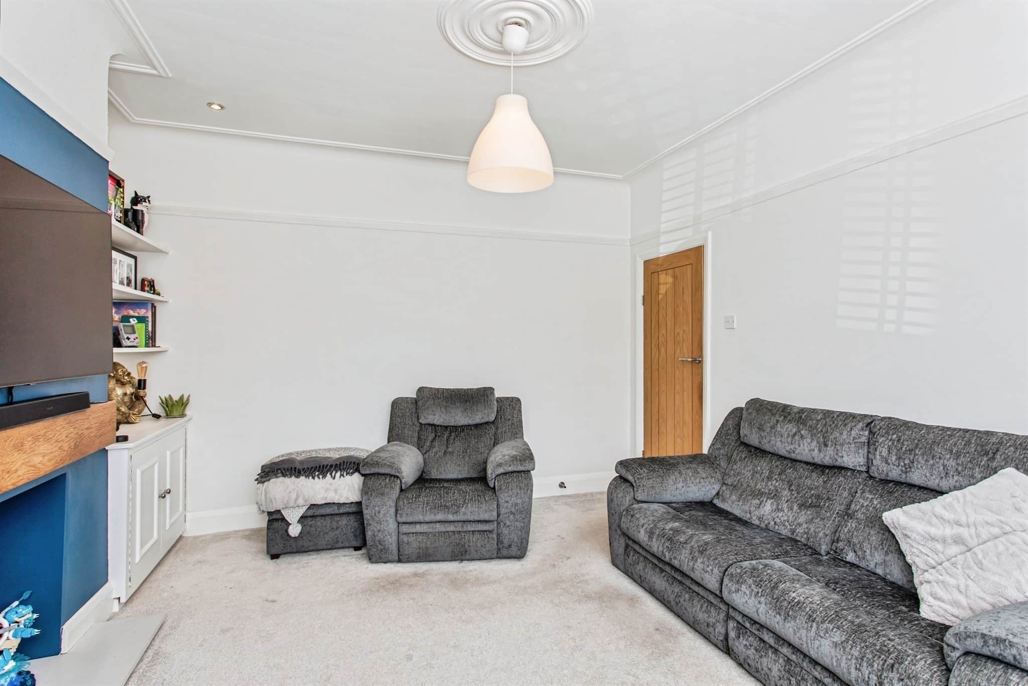 Property at Ennismore Gardens, Southend-On-Sea