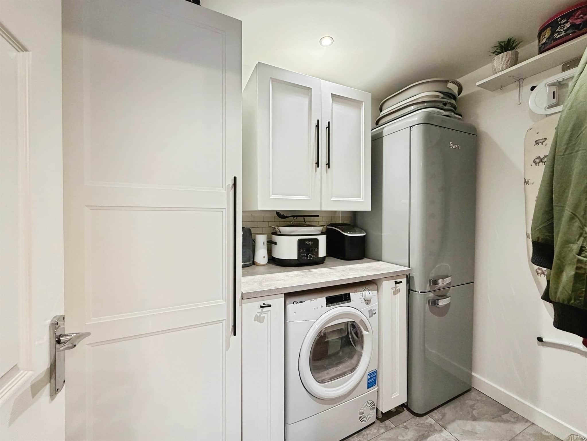 Property at Cozens Street, Wellesbourne, Warwick