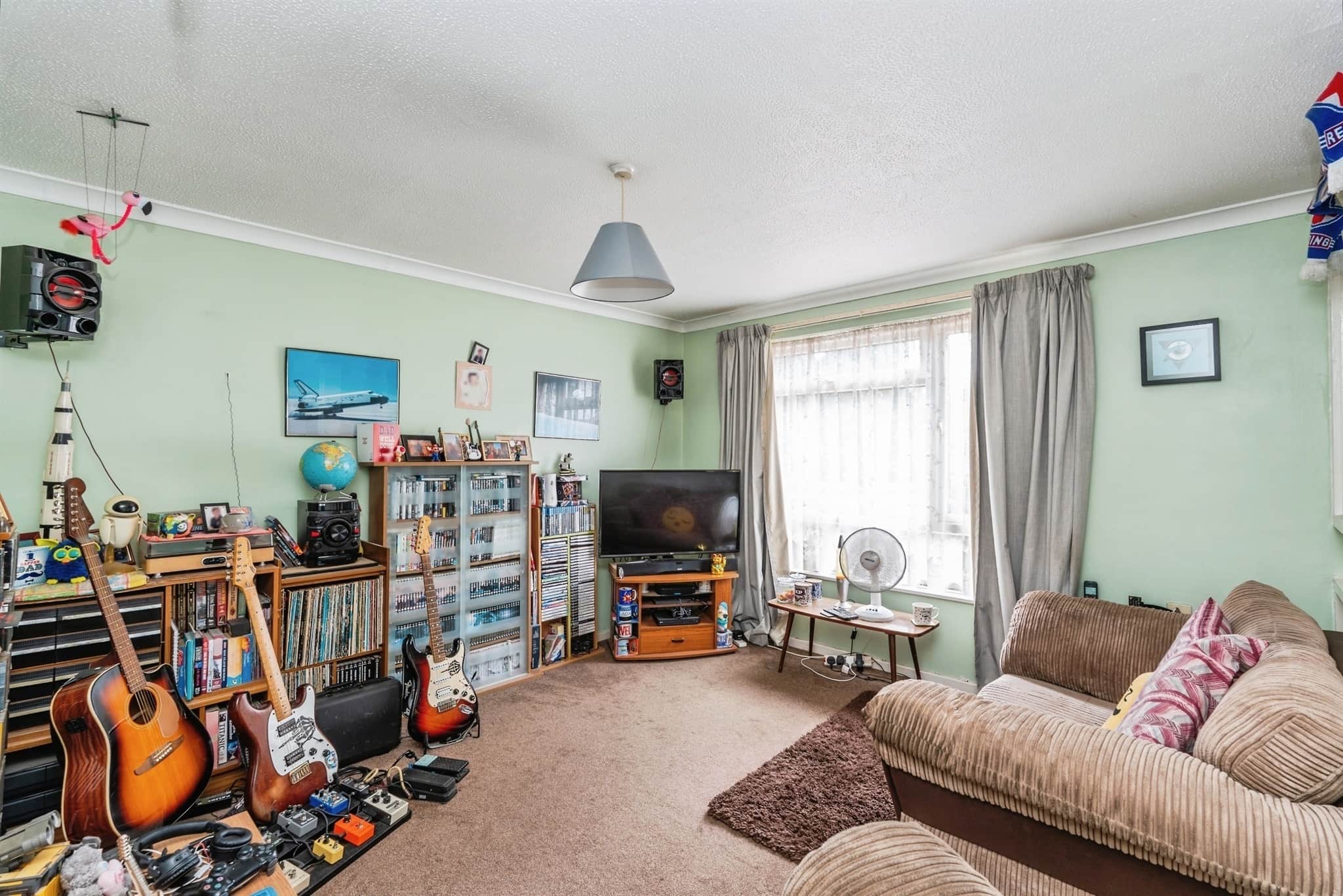 Property at Hunters Crescent, Romsey