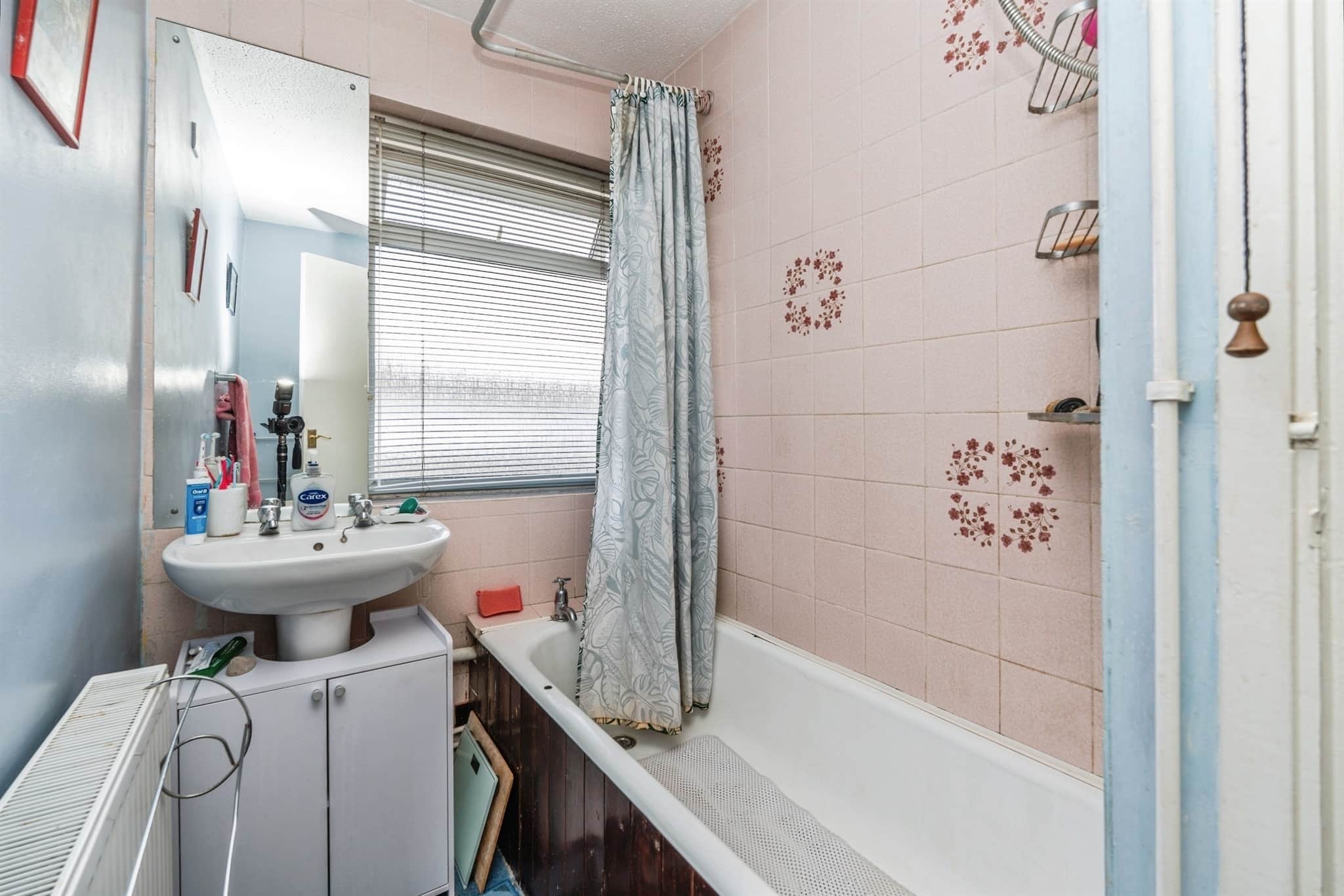 Property at Hunters Crescent, Romsey