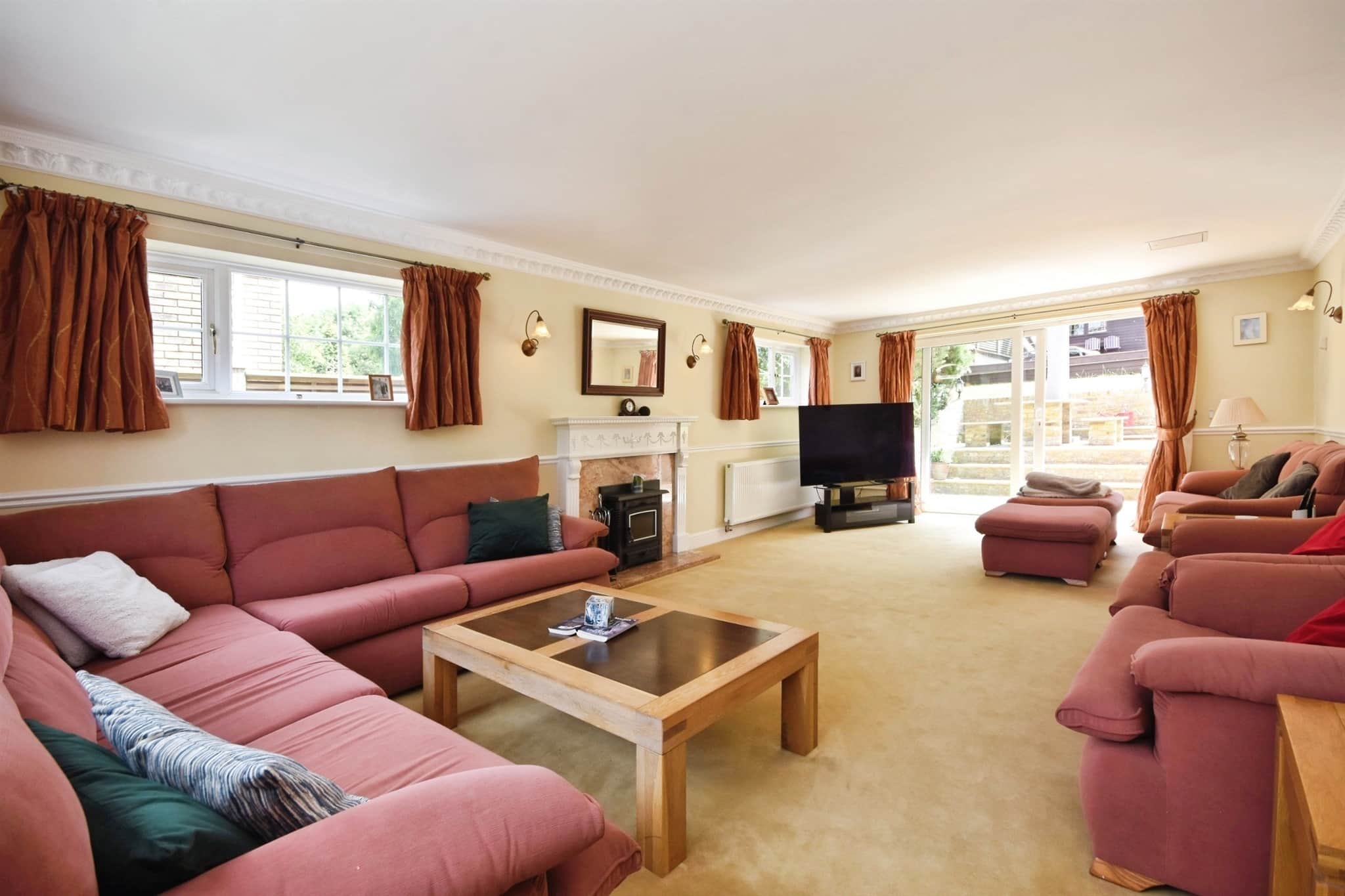 Property at Ross Way, Langdon Hills, Basildon