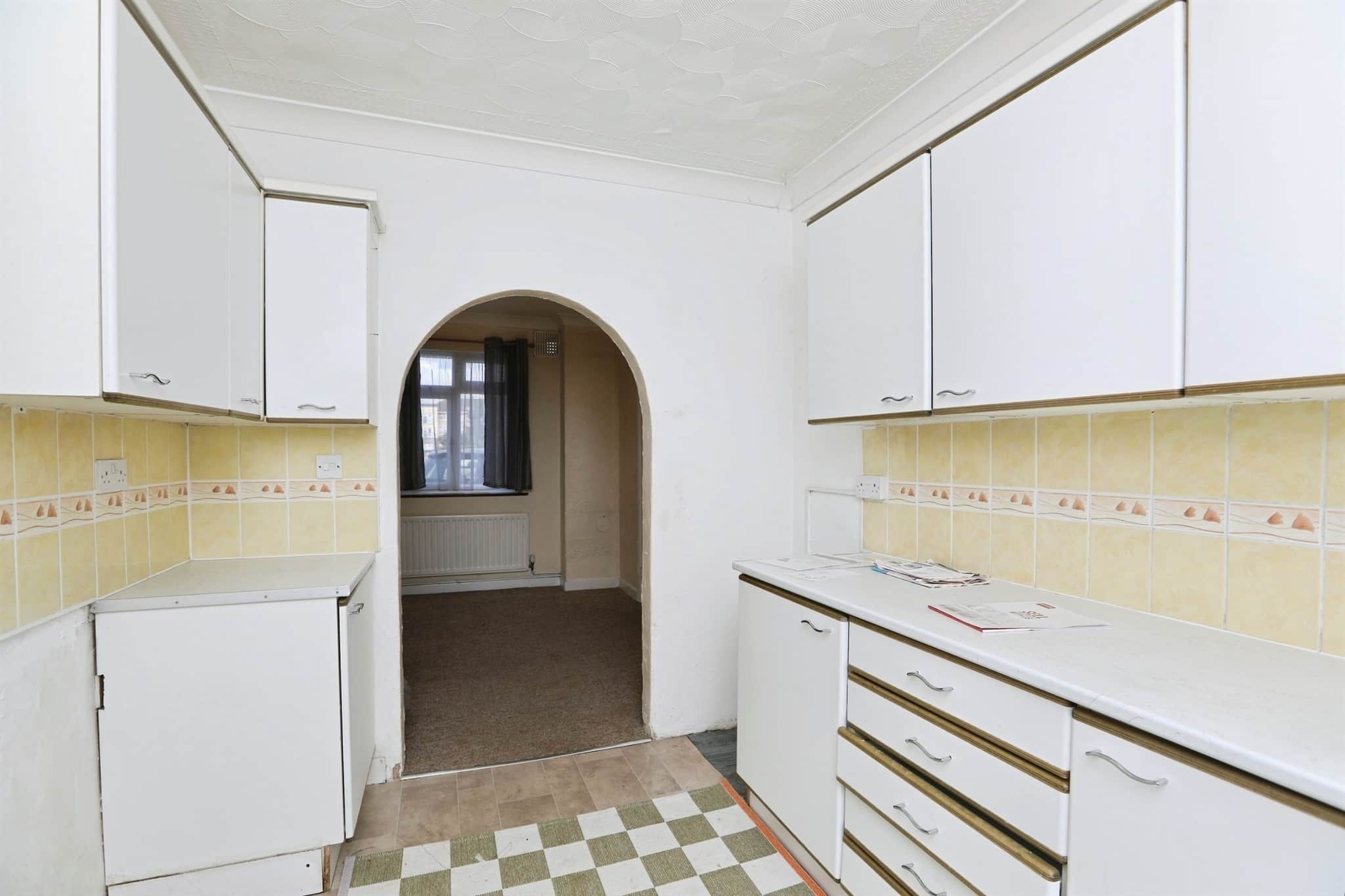 Property at Regis Crescent, Sittingbourne