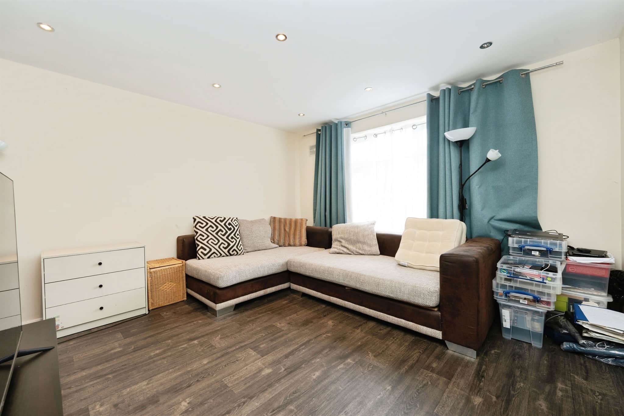 Property at Bournehall Avenue, Bushey