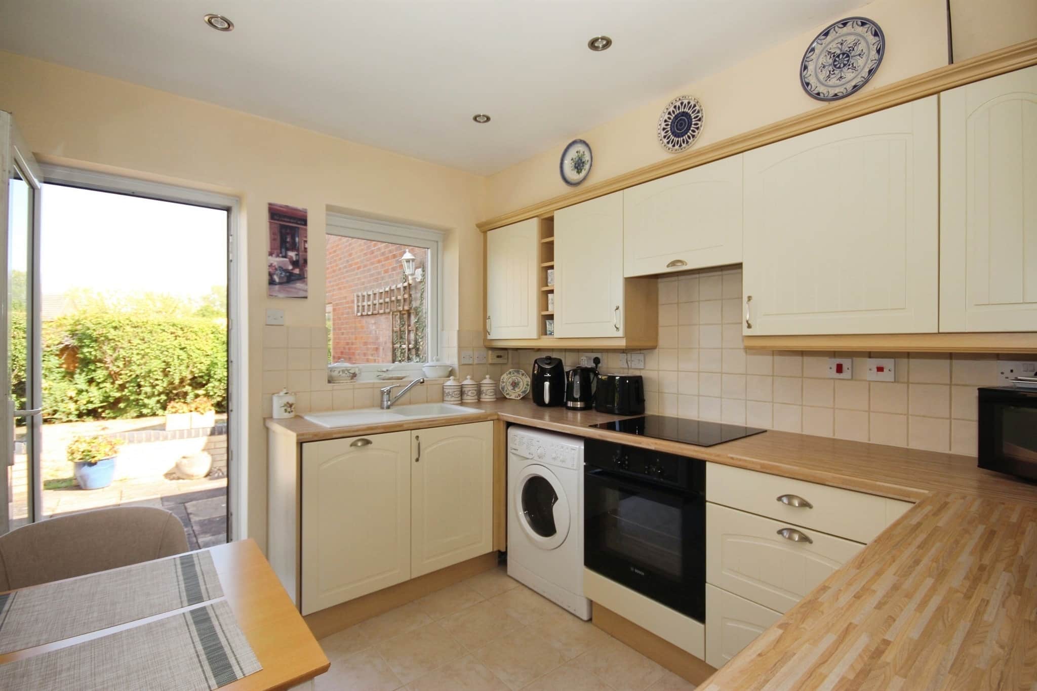 Property at Anderson Drive, Whitnash, Leamington Spa