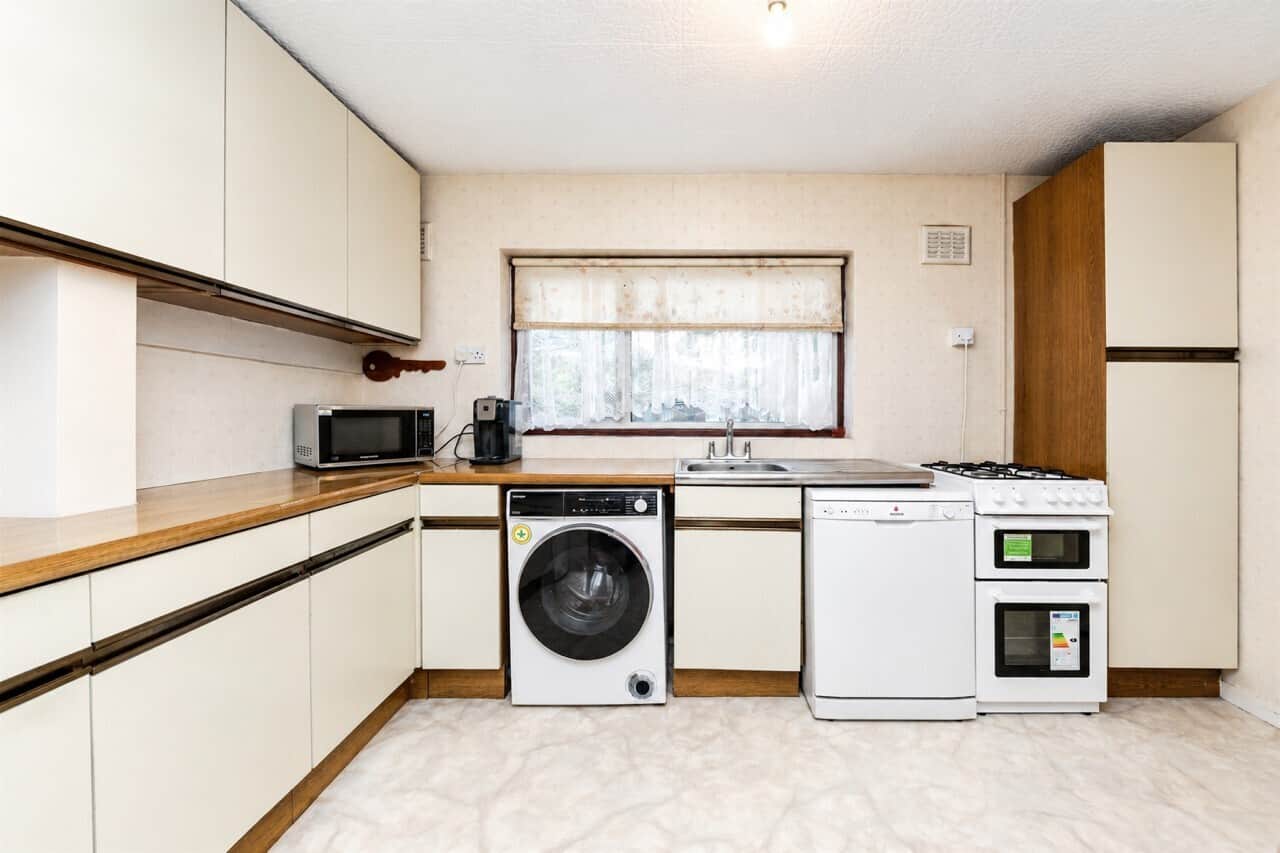 Property at Shackledell, Stevenage