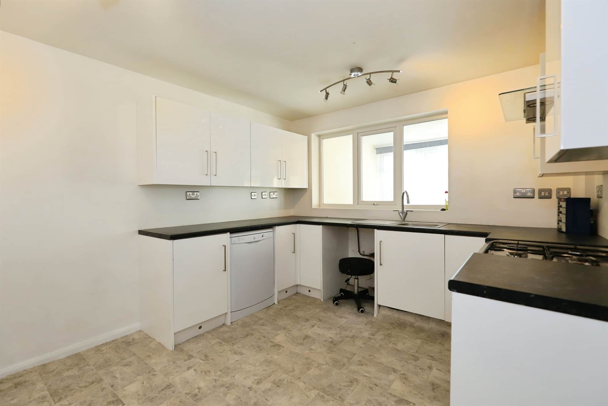 Property at Harvesters Walk, Pendeford, Wolverhampton
