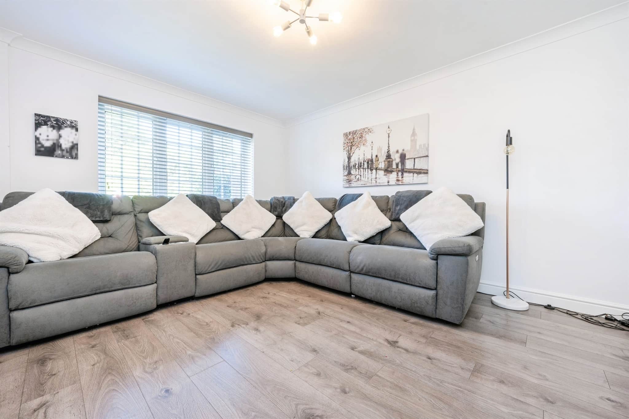 Property at Manor Road, London Colney, St. Albans