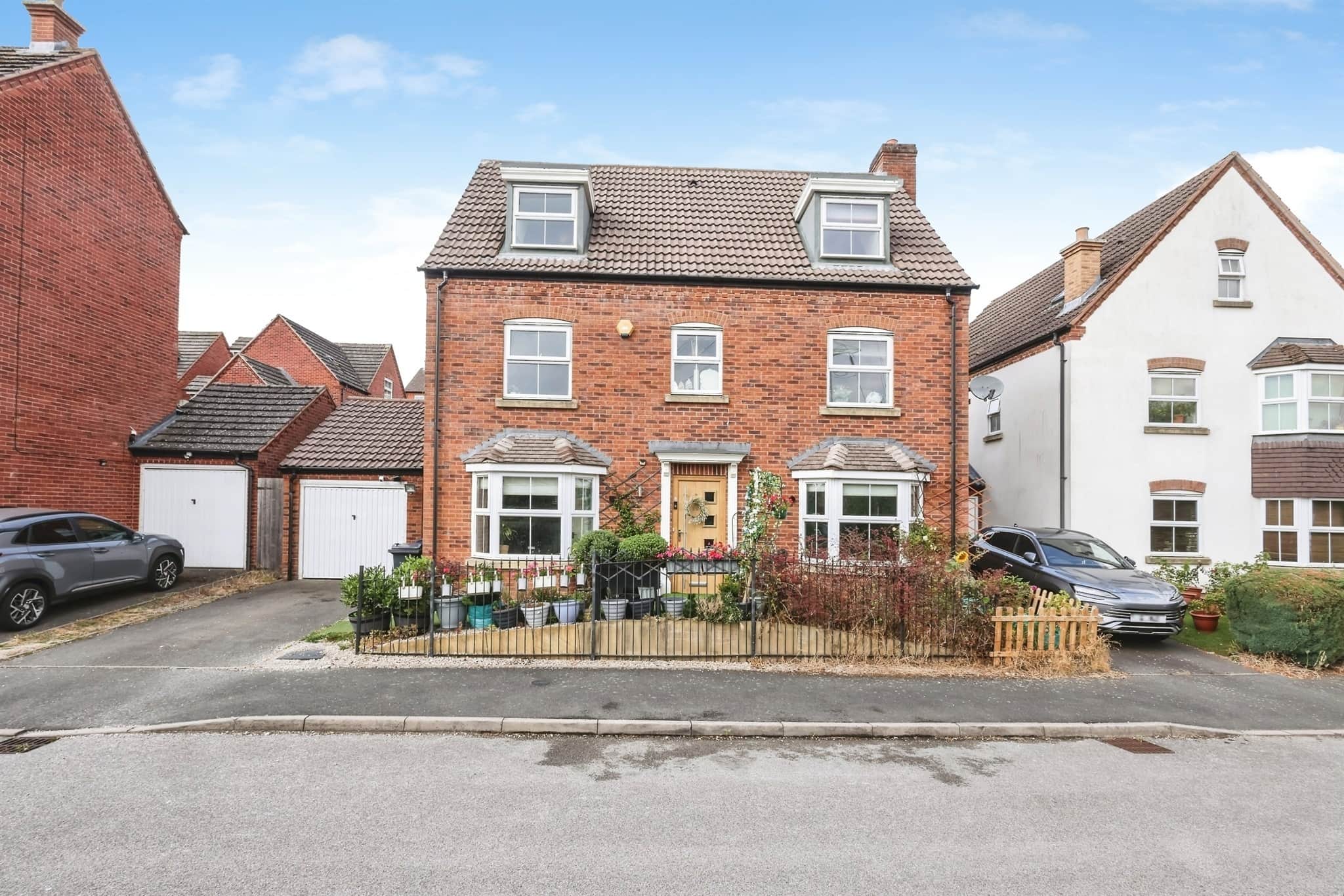 Property at Kingswood Close, BIRMINGHAM