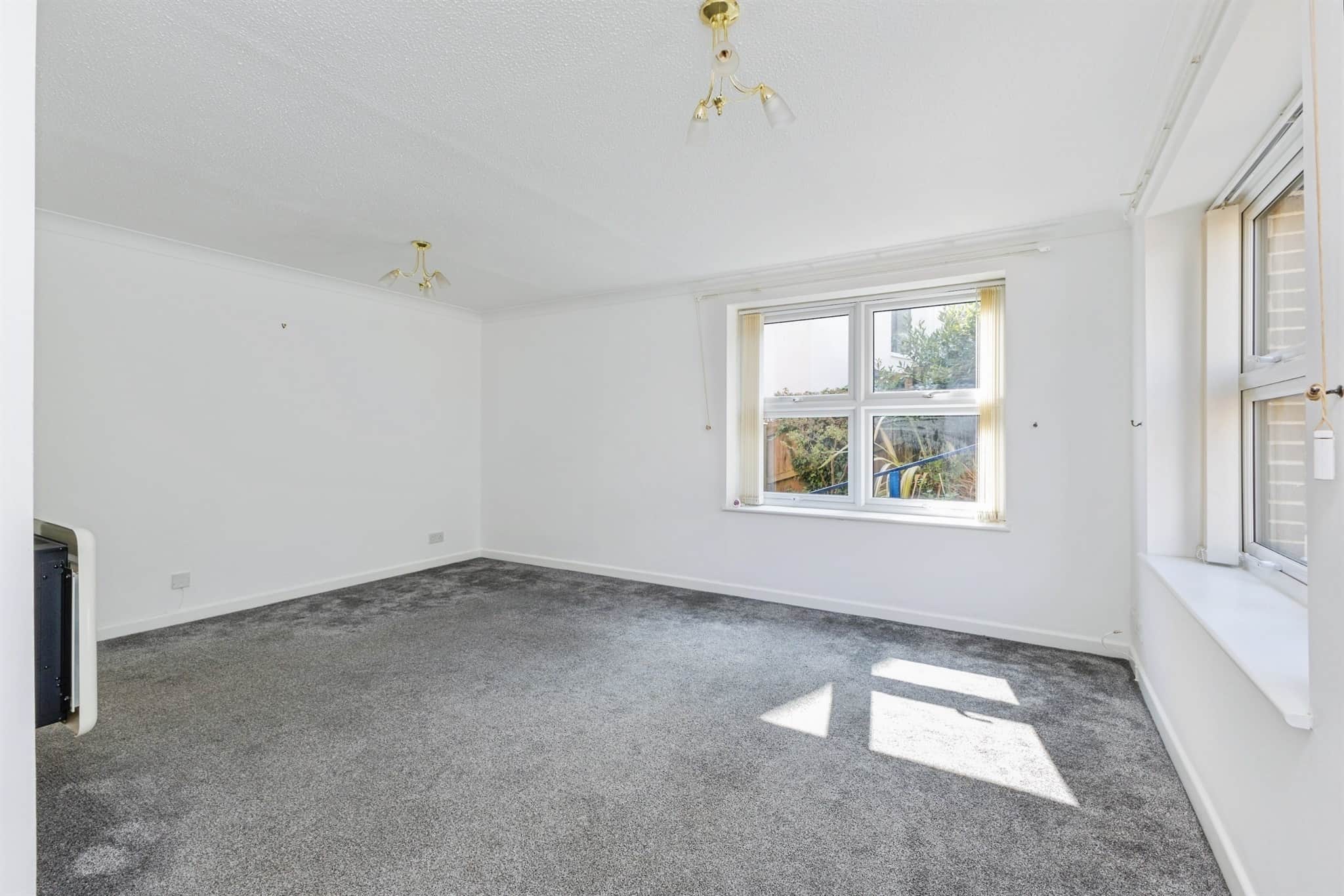 Property at East Cliff Road, Dawlish