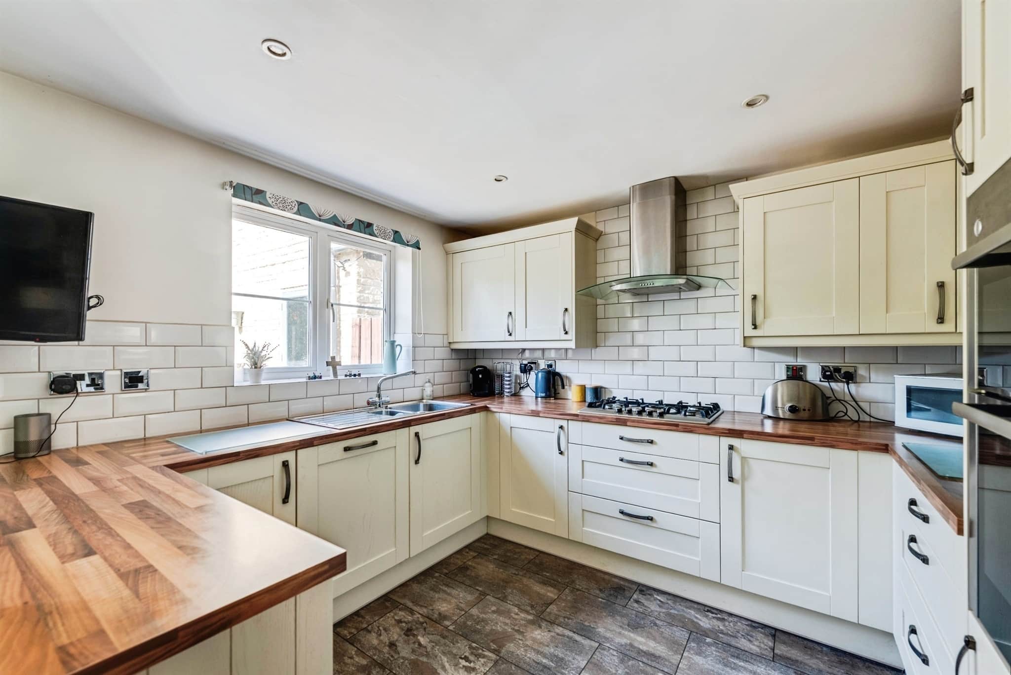 Property at Fern Lane, Carterton