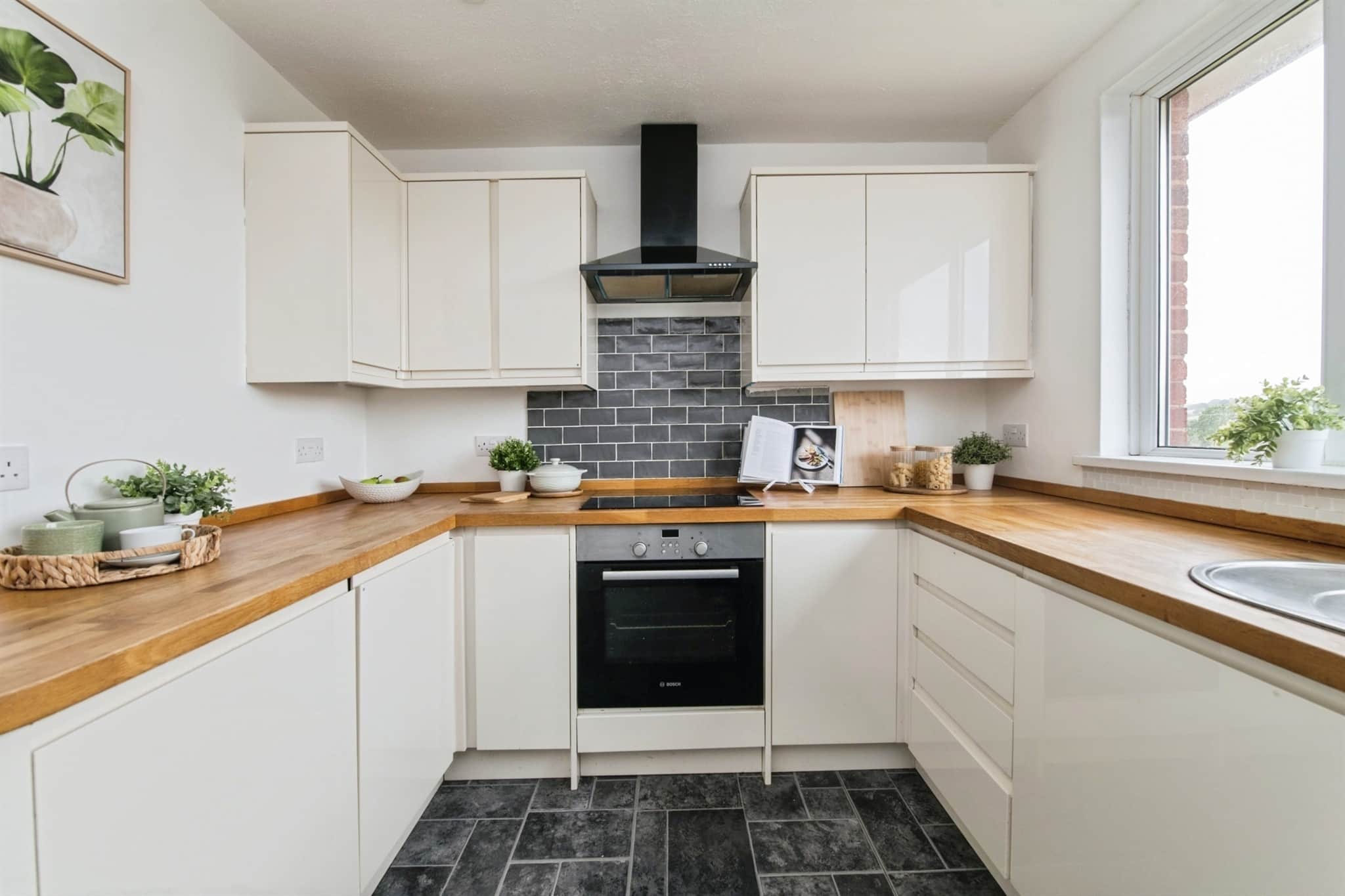 Property at Woodleigh Close, Exeter