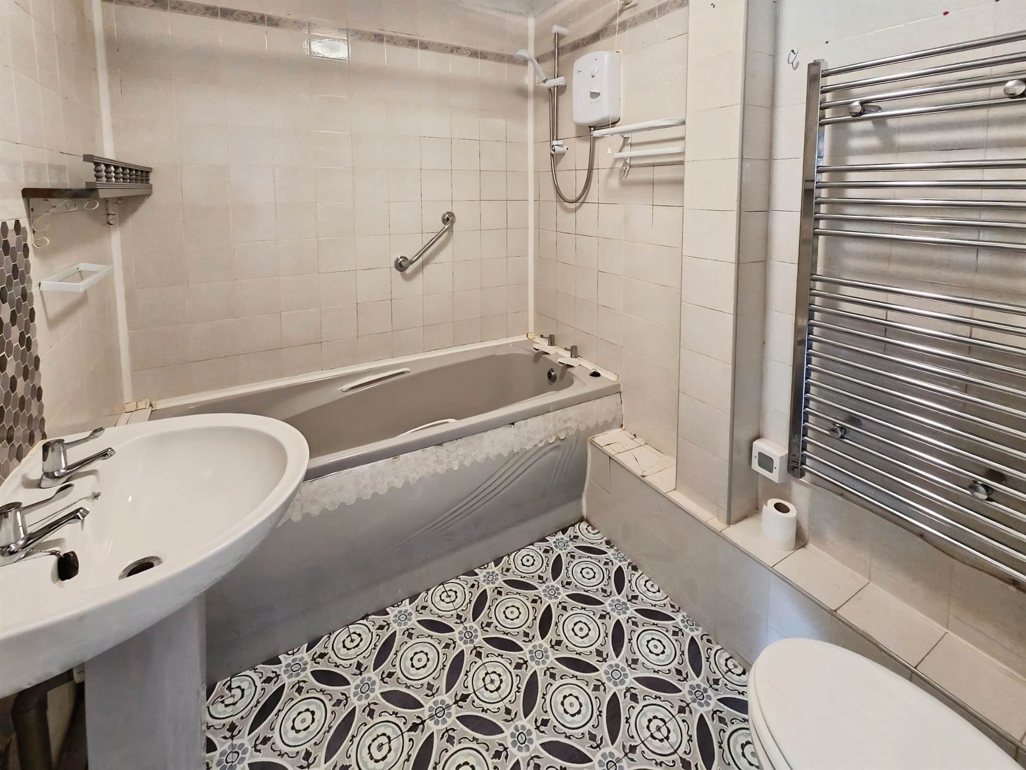 Property at Barton Crescent, Leamington Spa