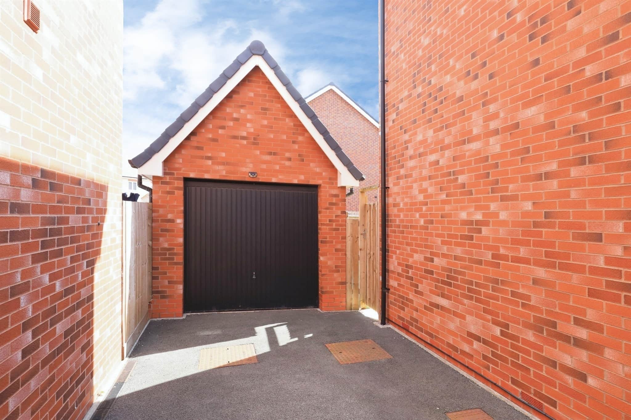 Property at Hornbeam Way, Essington, Wolverhampton