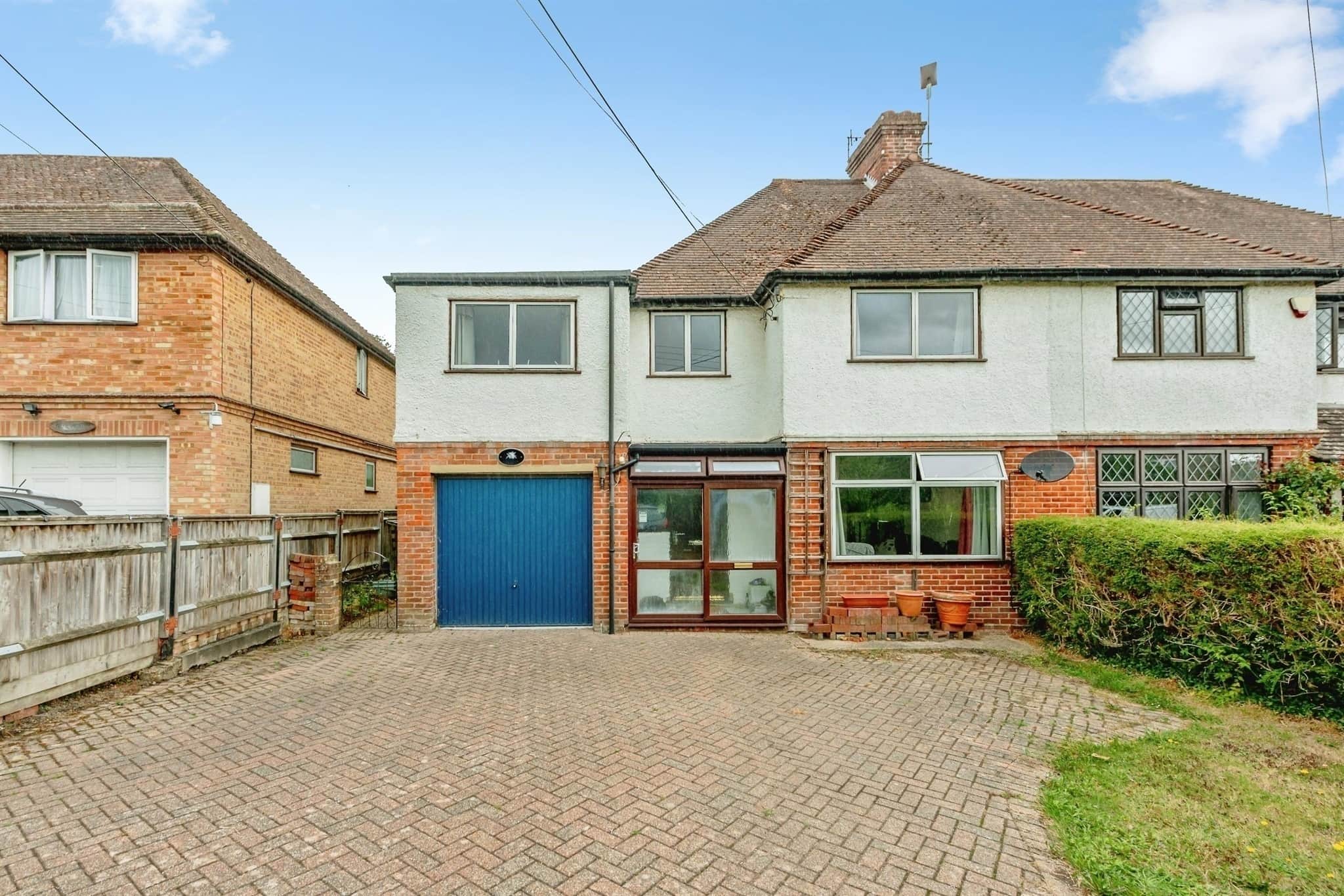 Property at Brookhill Road, Copthorne, Crawley