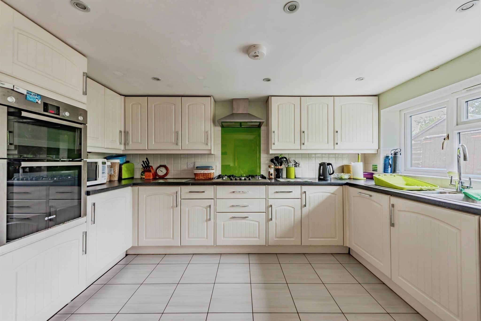 Property at Brookhill Road, Copthorne, Crawley