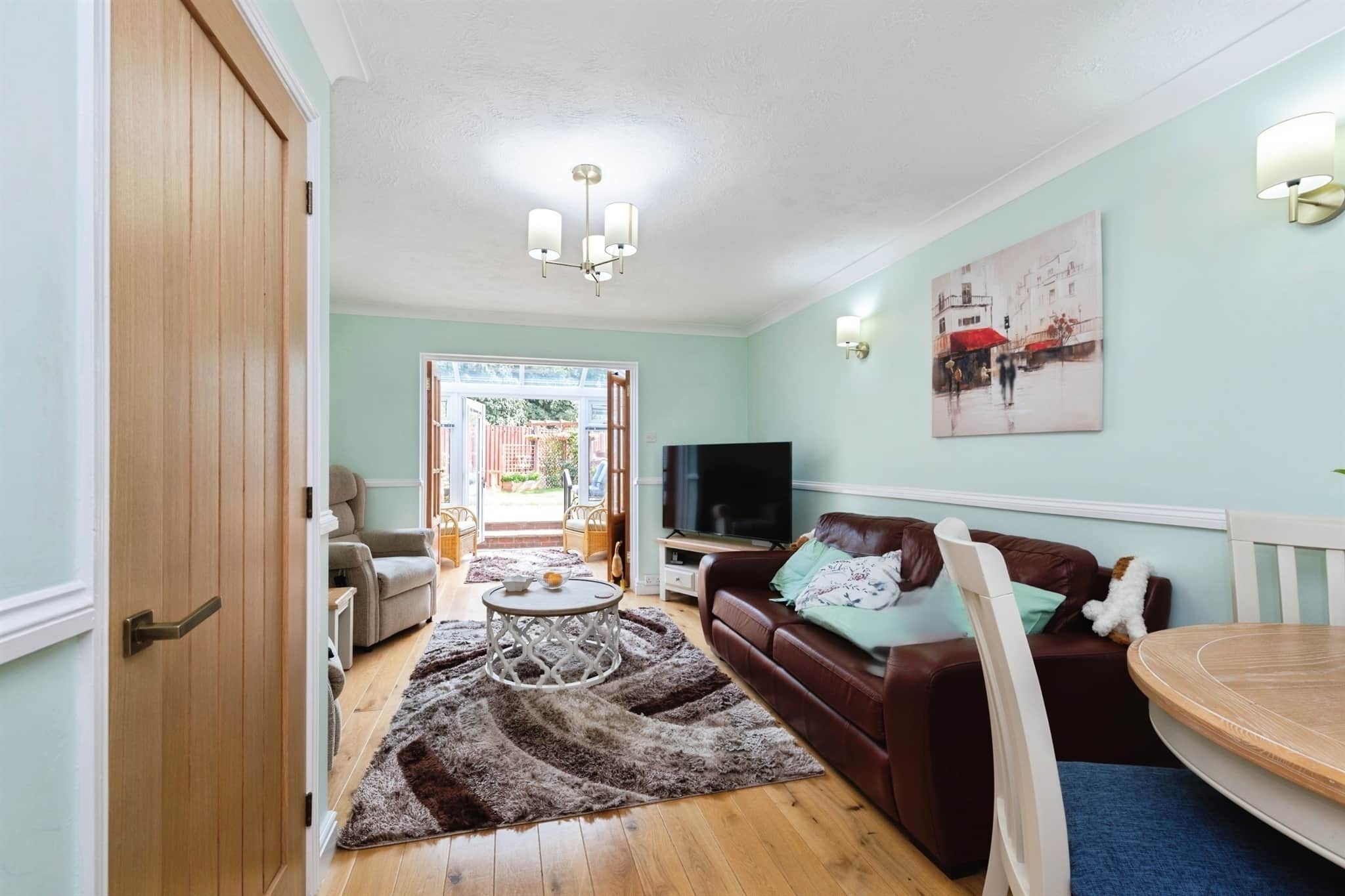 Property at Caxton Rise, Redhill