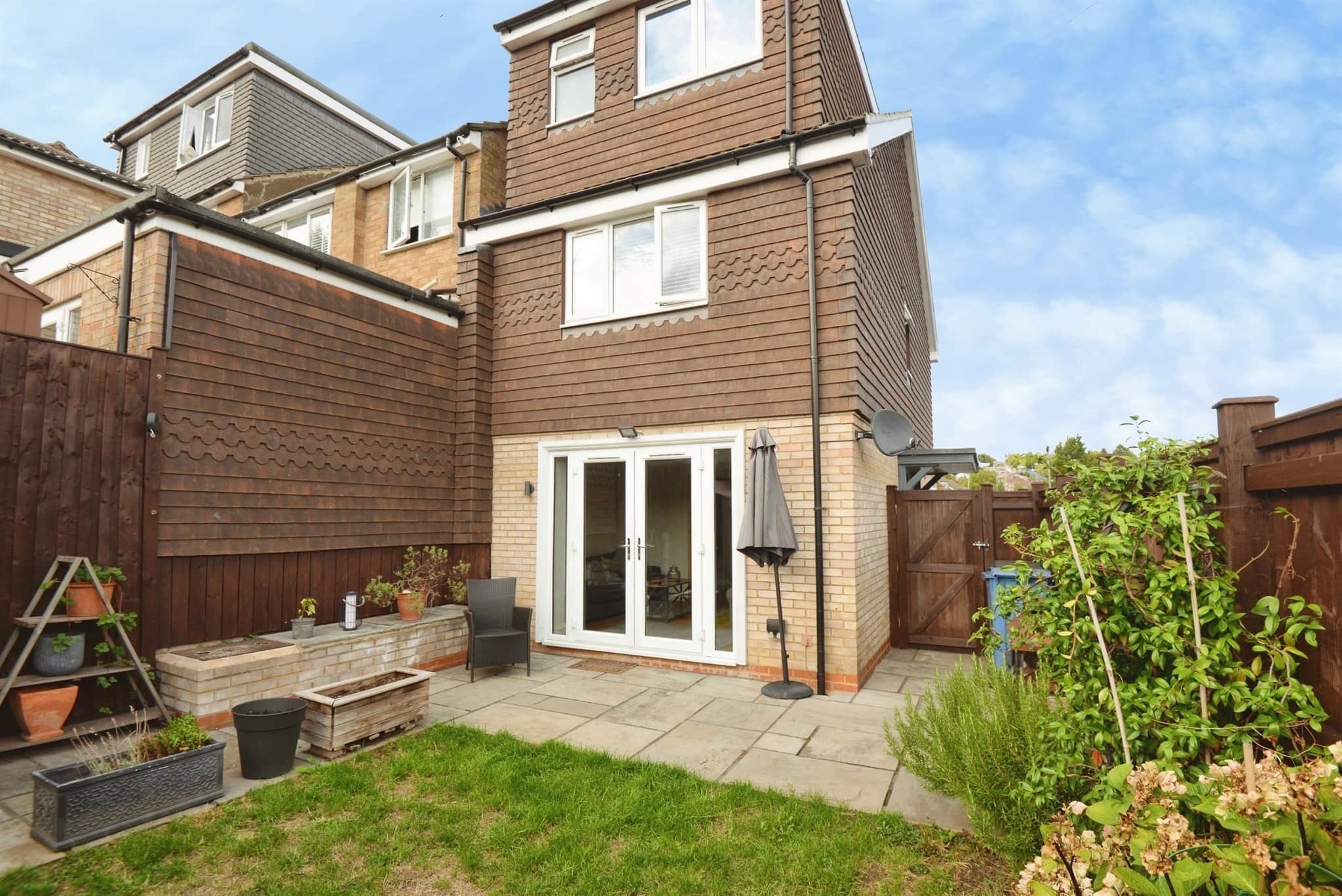 Property at Mayhew Crescent, High Wycombe