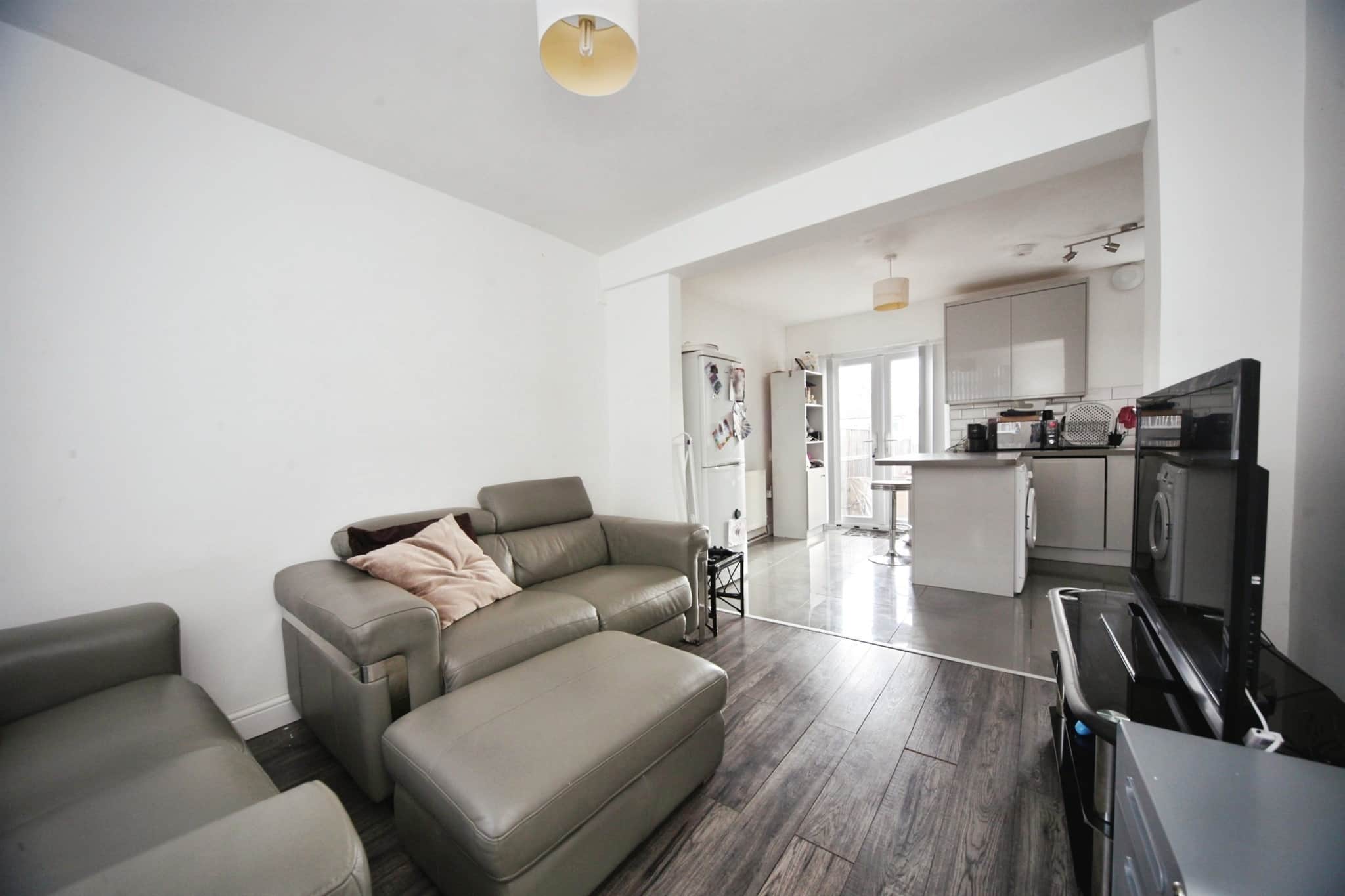 Property at Third Avenue, Luton
