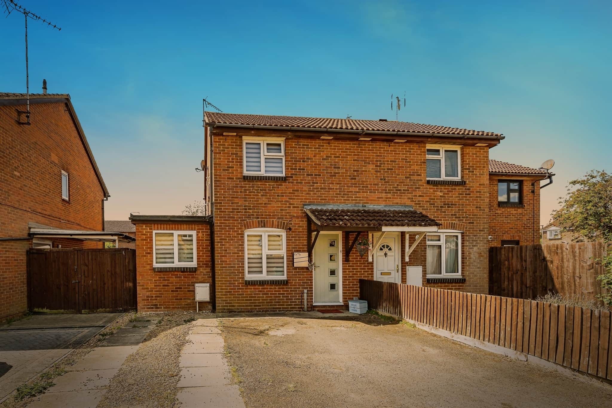 Property at Field Way, AYLESBURY