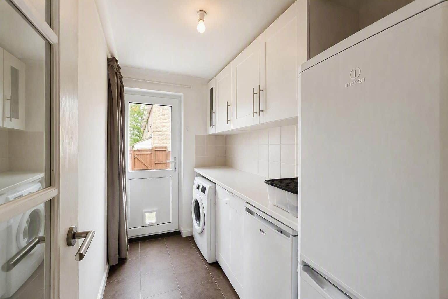 Property at Lindsay Walk, Temple Herdewyke, Southam