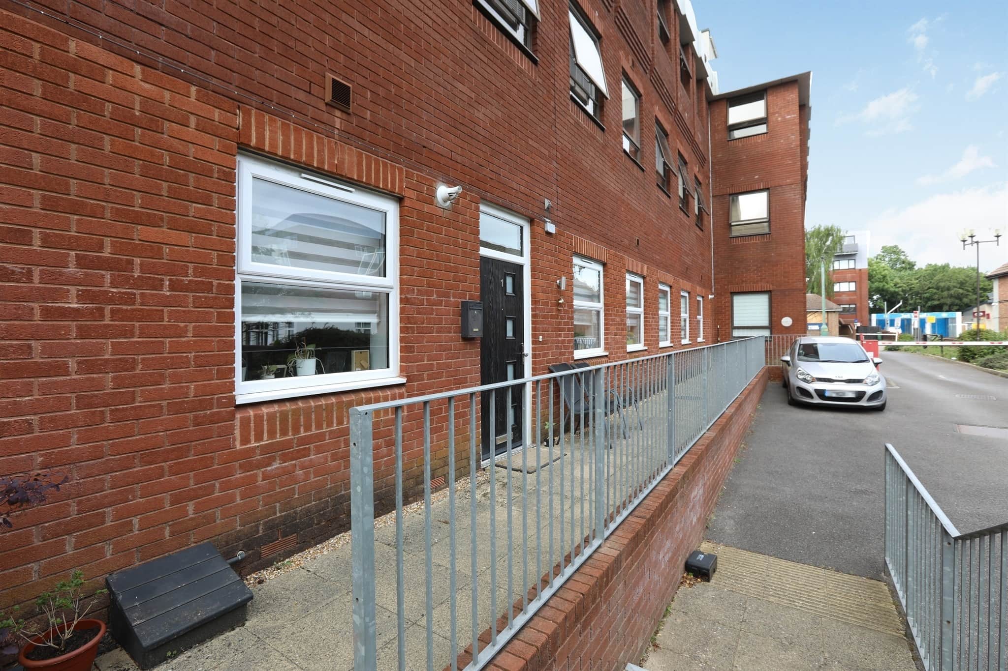 Property at White Lion Close, East Grinstead