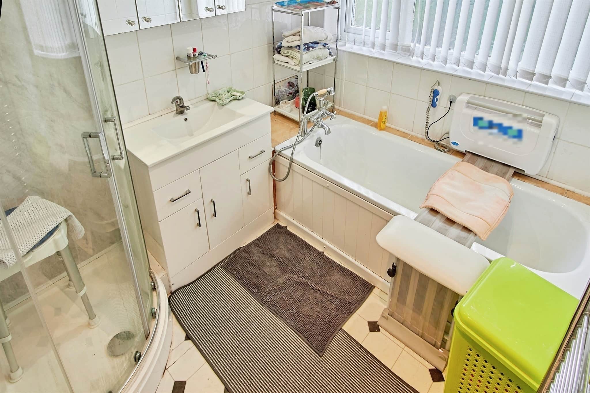 Property at Lismore Drive, Birmingham