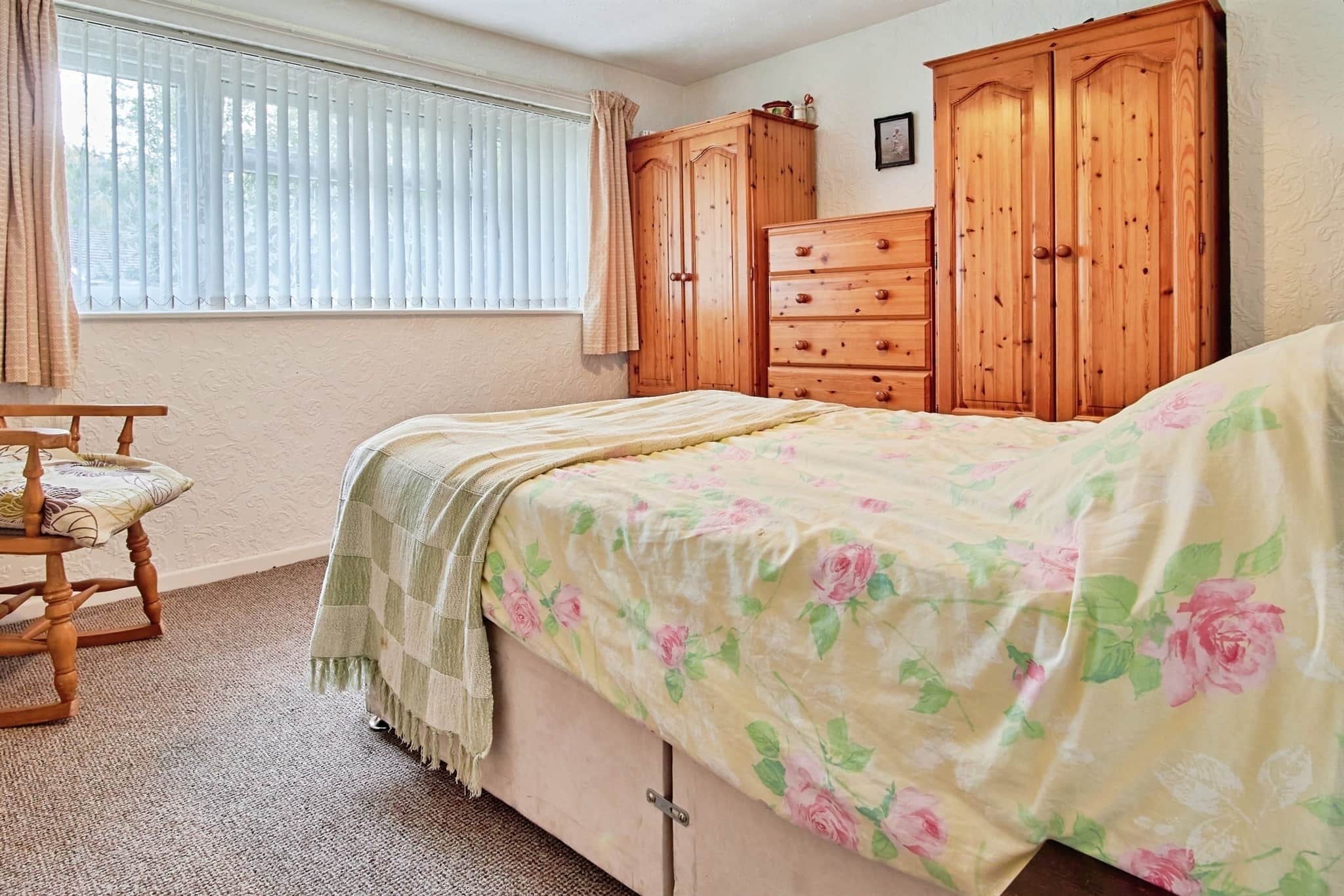 Property at Lismore Drive, Birmingham