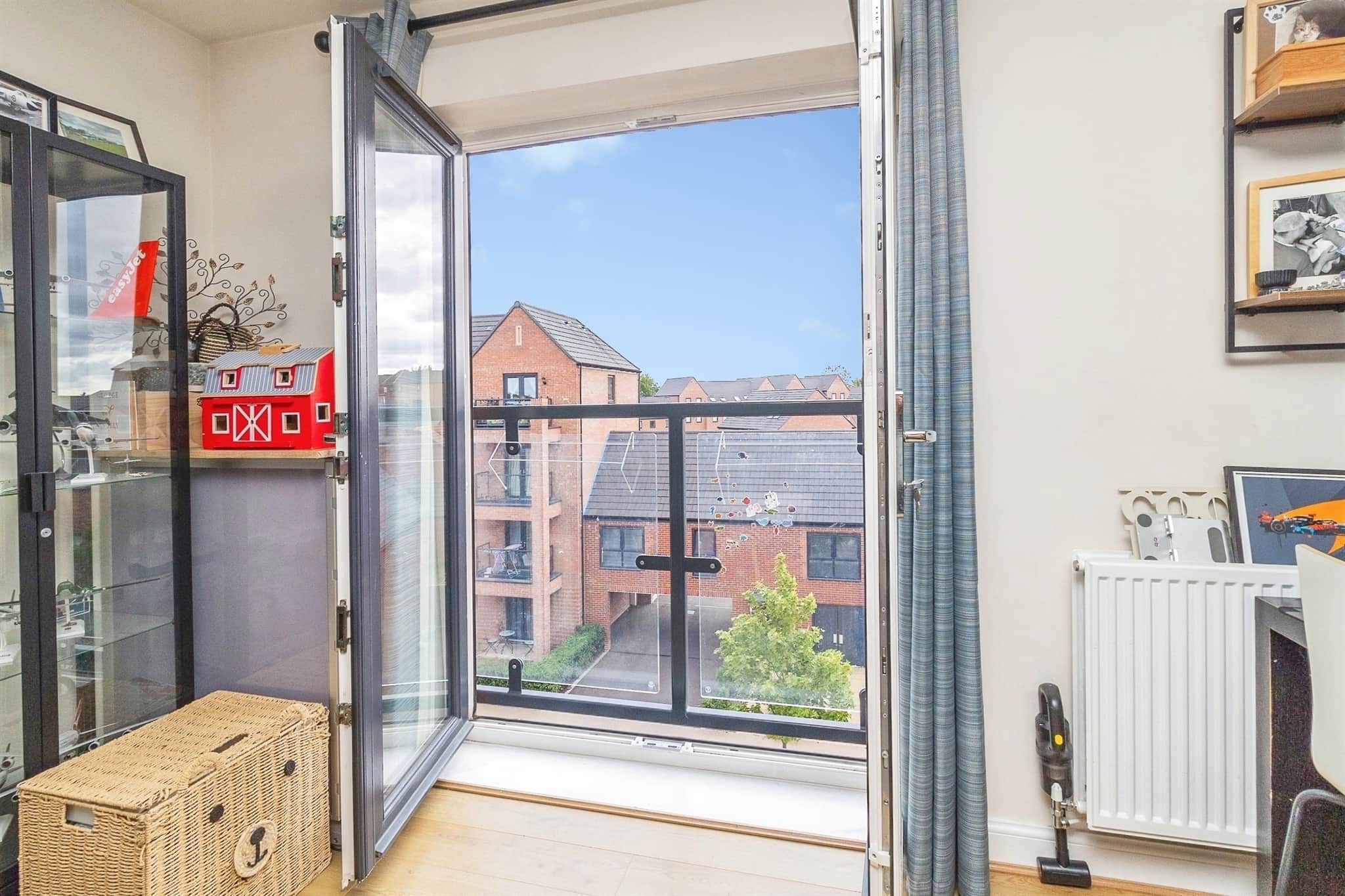 Property at Sallow Field, Houghton Regis, Dunstable