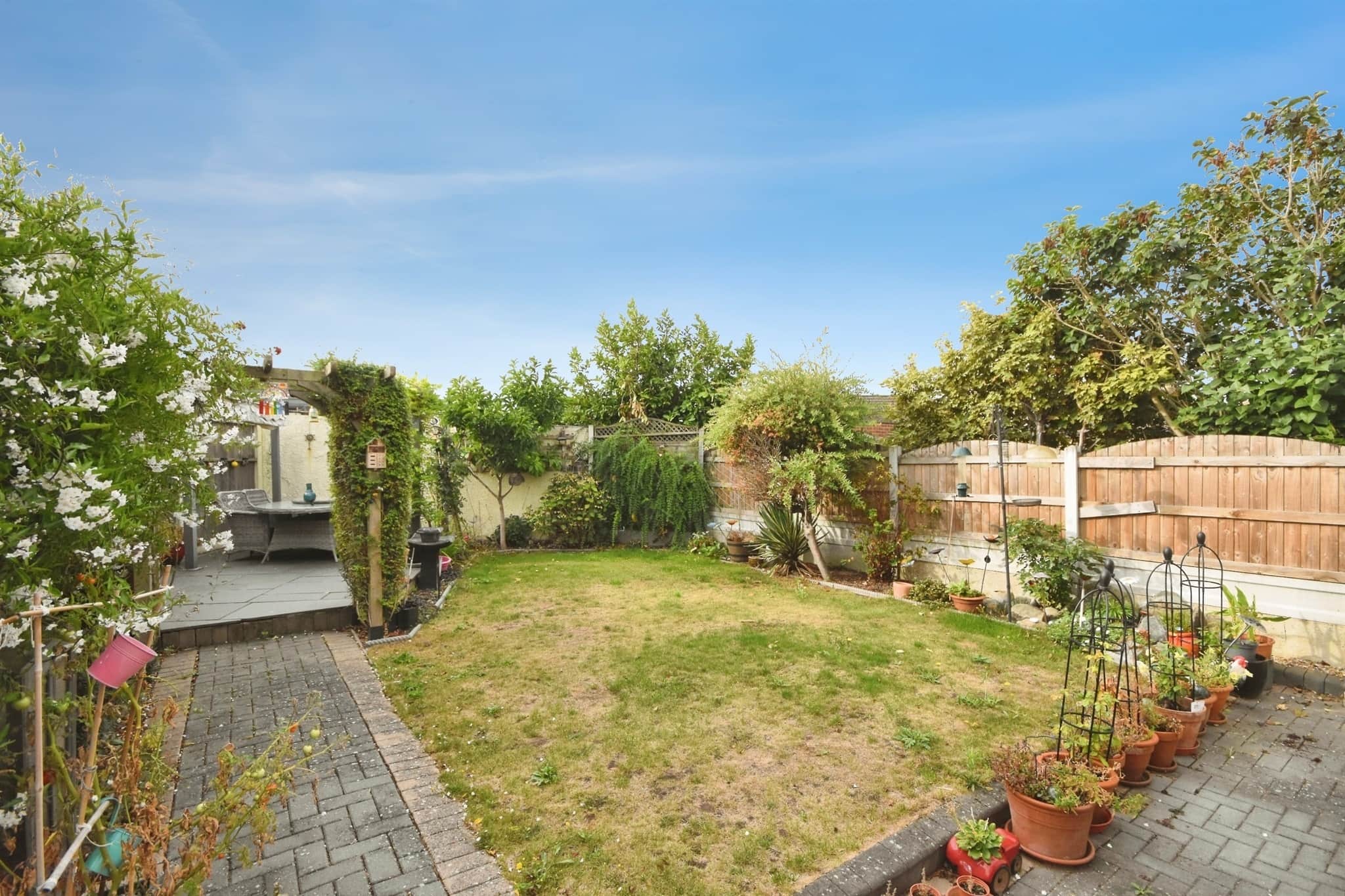 Property at Thames Crescent, Corringham, Stanford-Le-Hope