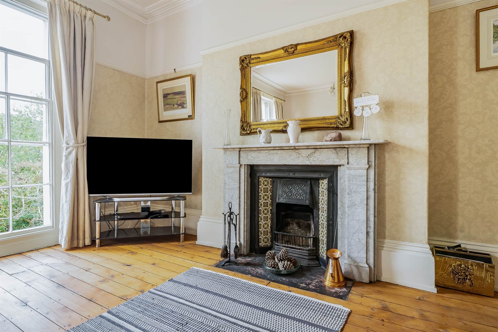 Property at Milverton Crescent, Leamington Spa