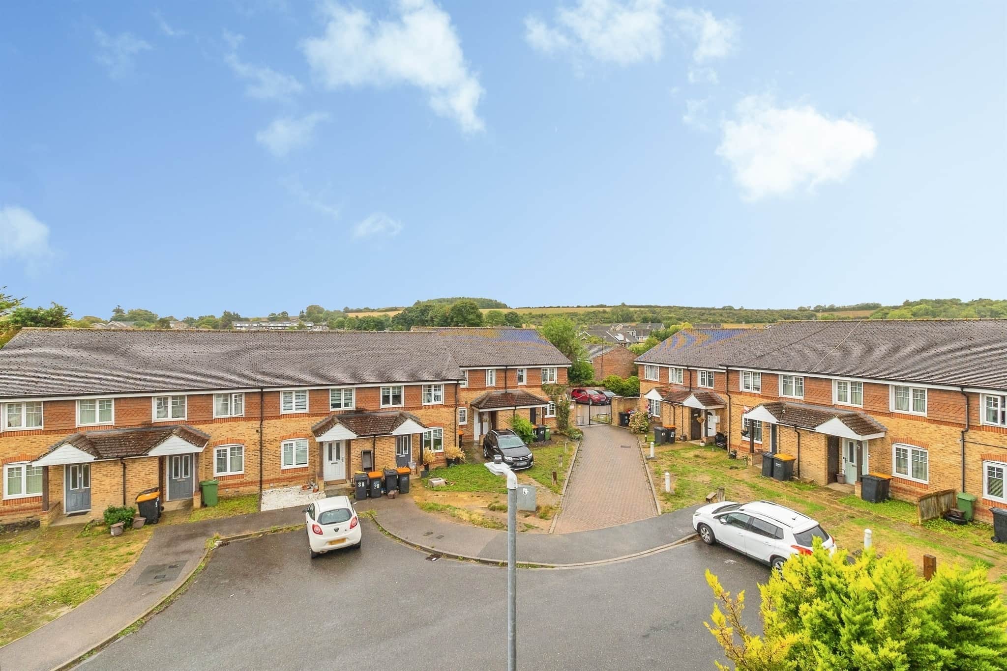 Property at Watling Gardens, DUNSTABLE