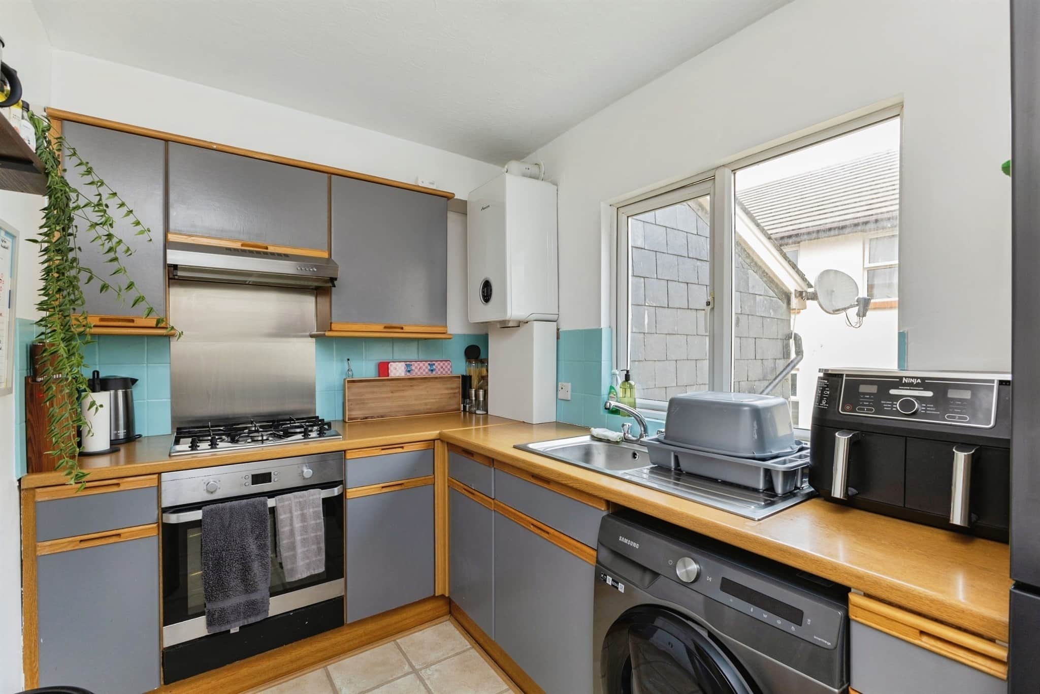 Property at West Cliff, Dawlish