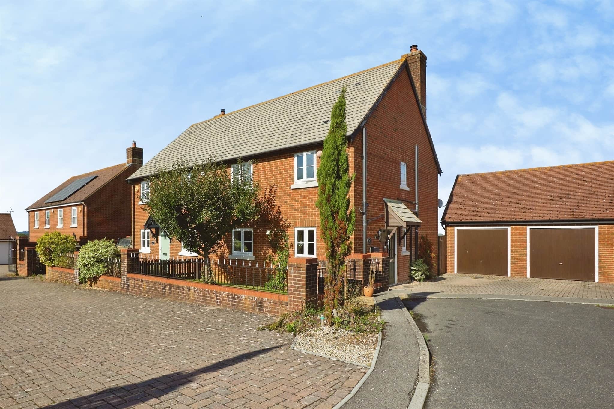 Property at Meadow Vale, Pulham, Dorchester