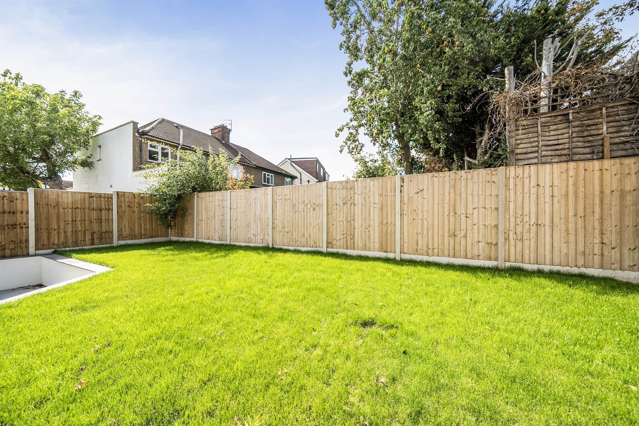 Property at Highview Avenue, Edgware