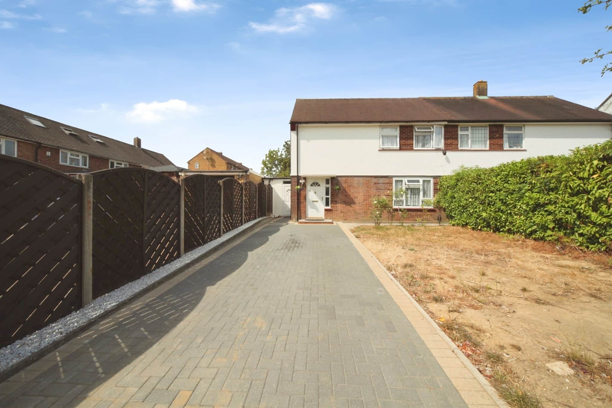 Property at Santingfield North, Luton