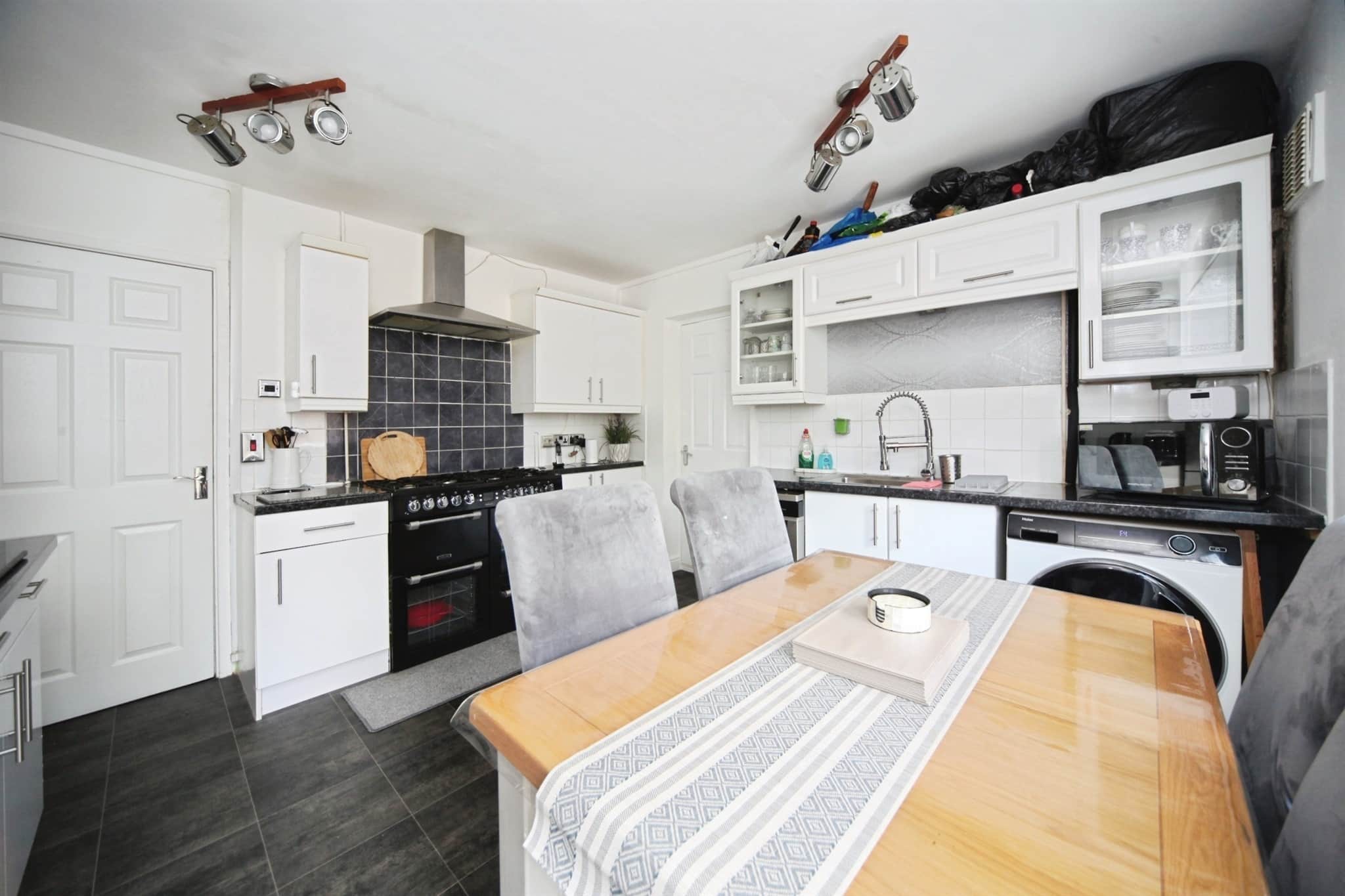 Property at Santingfield North, Luton