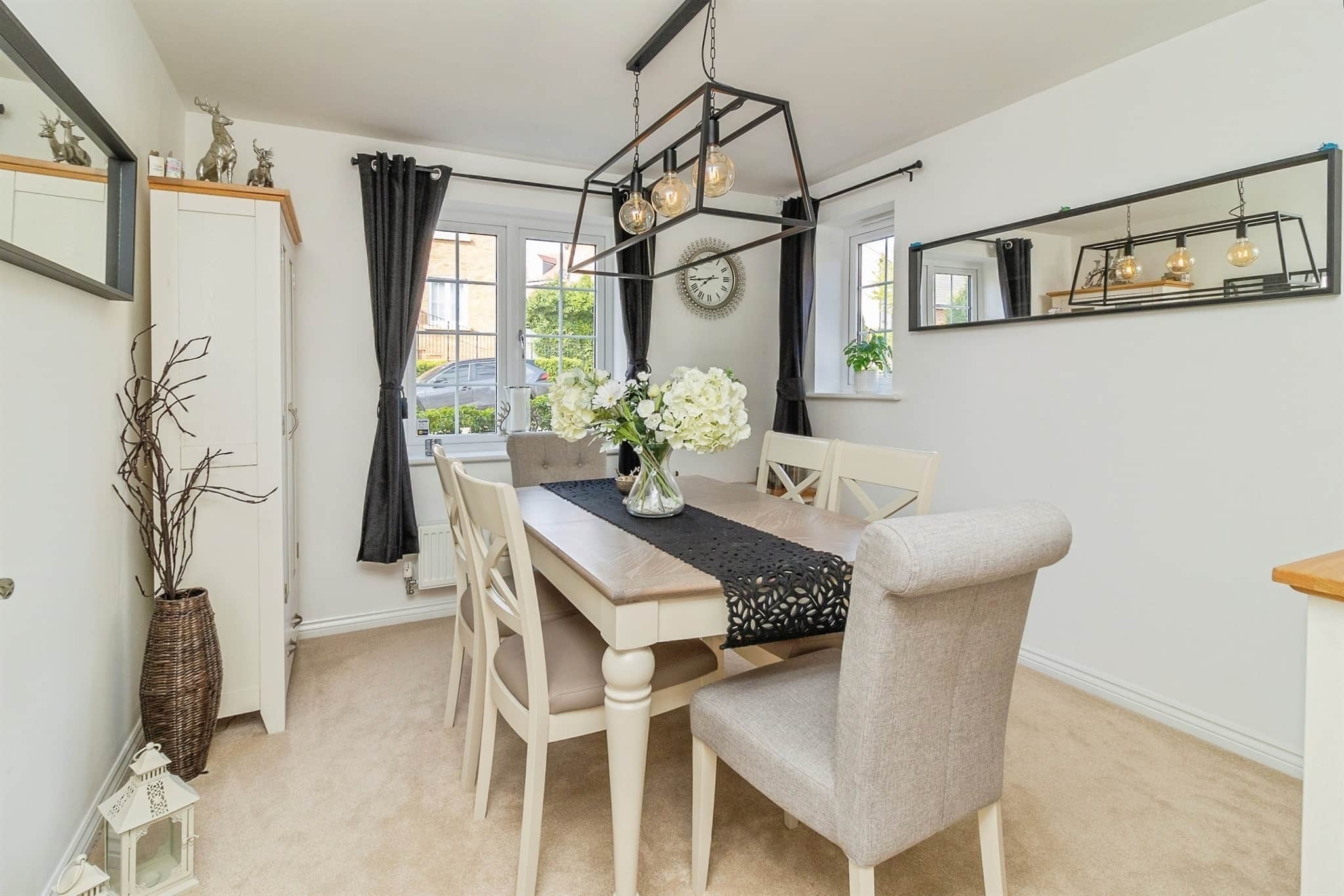 Property at Aylesbury Drive, Houghton Regis, Dunstable