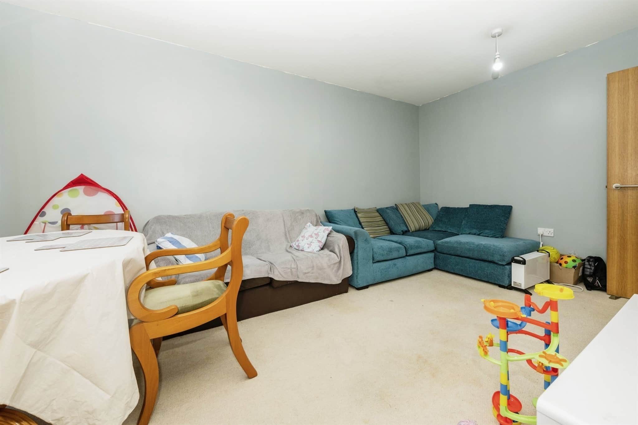 Property at Hardings Close, Hemel Hempstead
