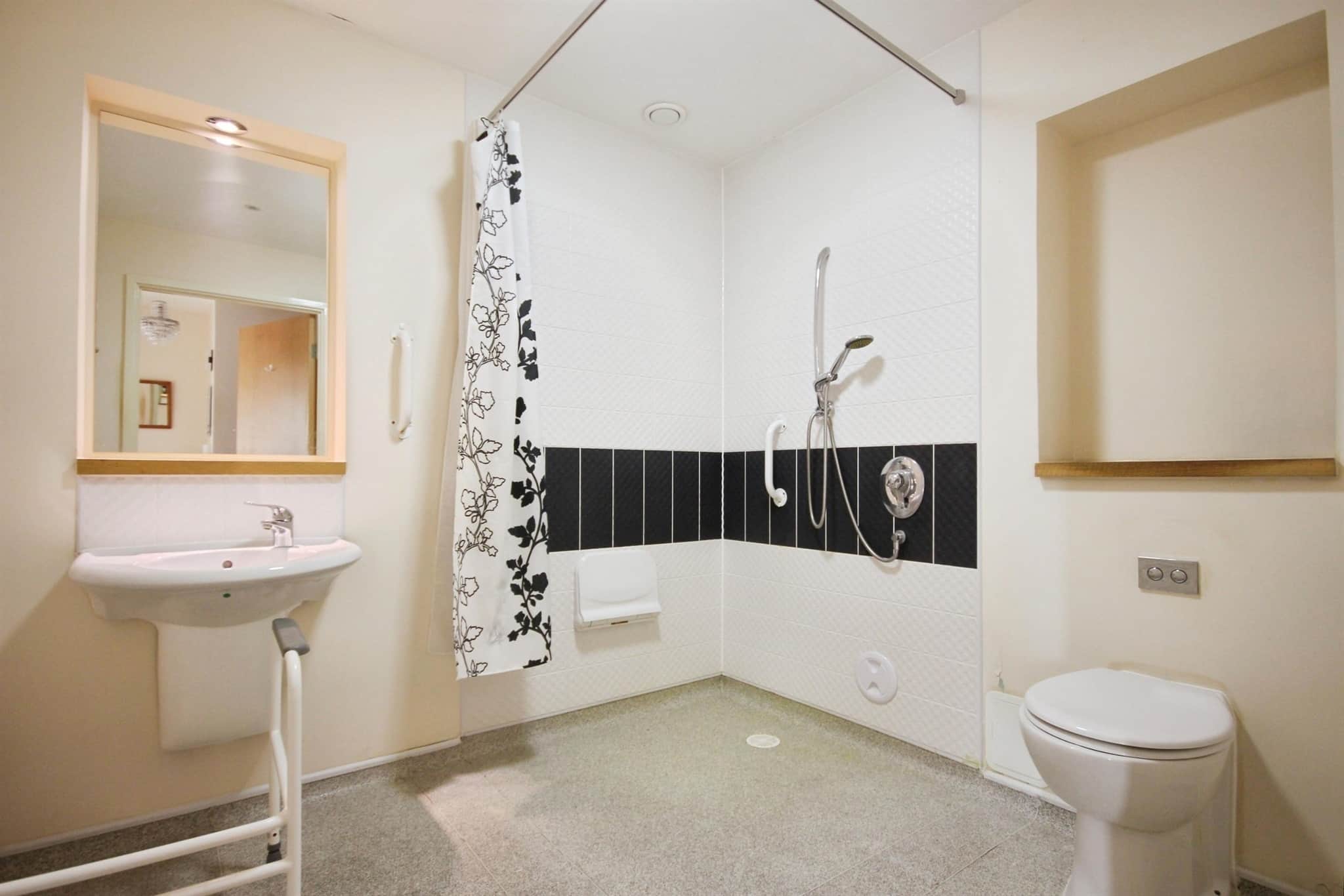 Property at Queensway, Leamington Spa