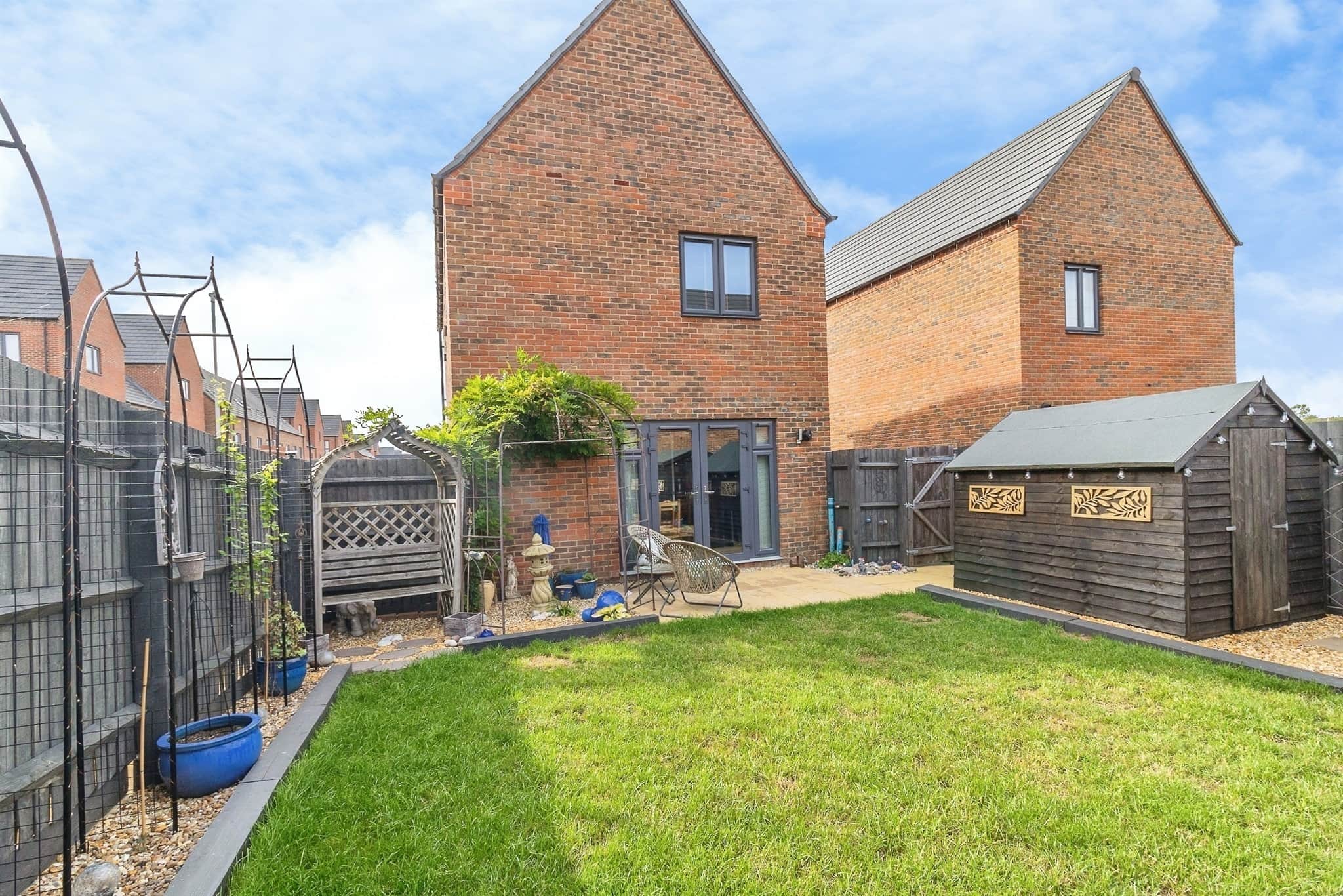 Property at Hawthorn Lane, Houghton Regis, Dunstable