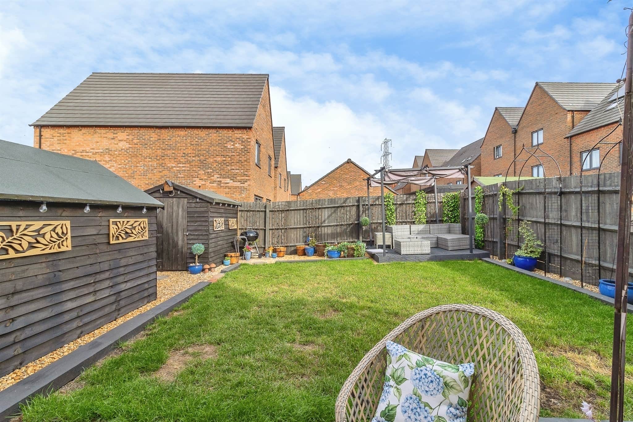 Property at Hawthorn Lane, Houghton Regis, Dunstable