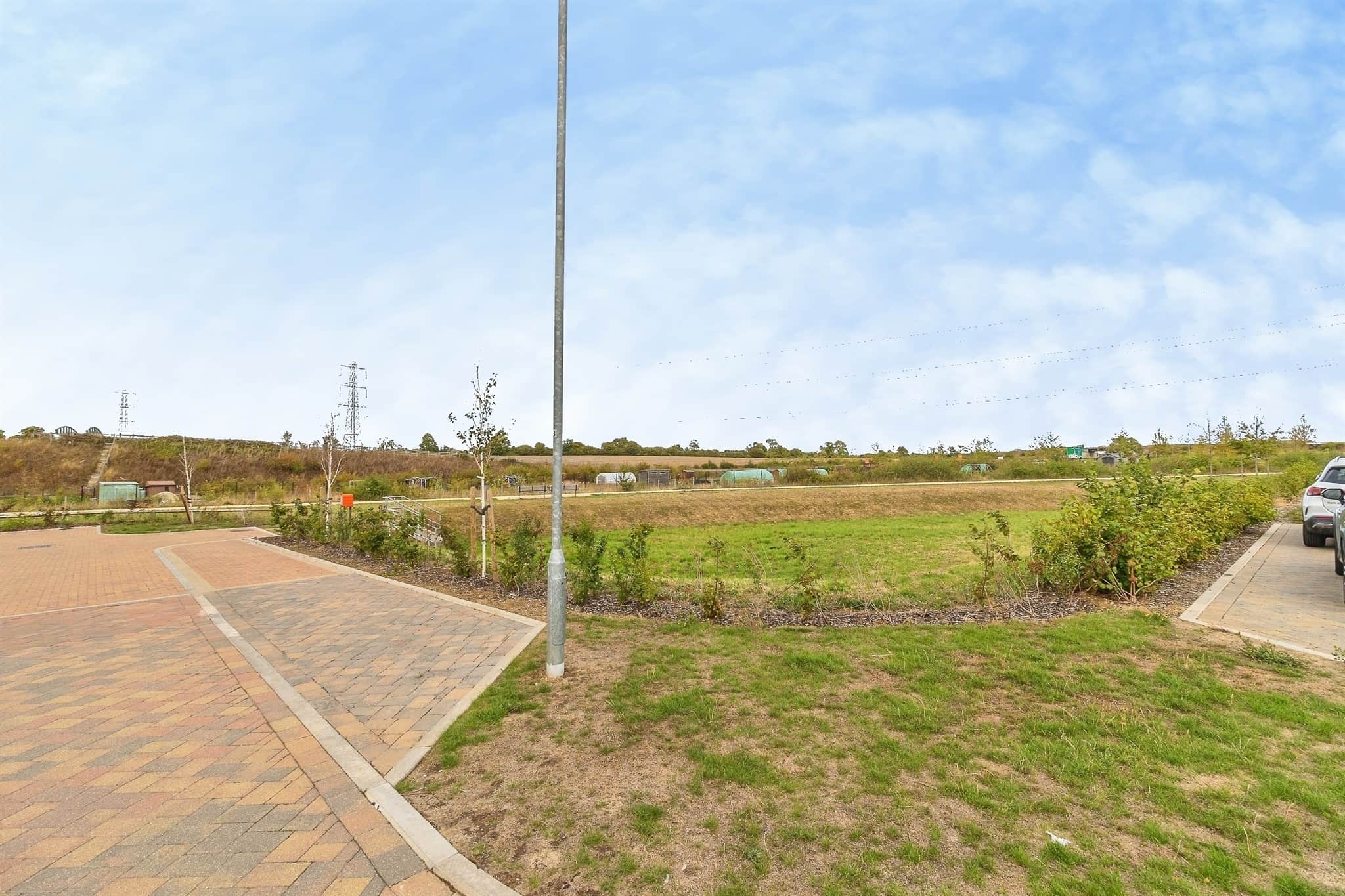 Property at Hawthorn Lane, Houghton Regis, Dunstable