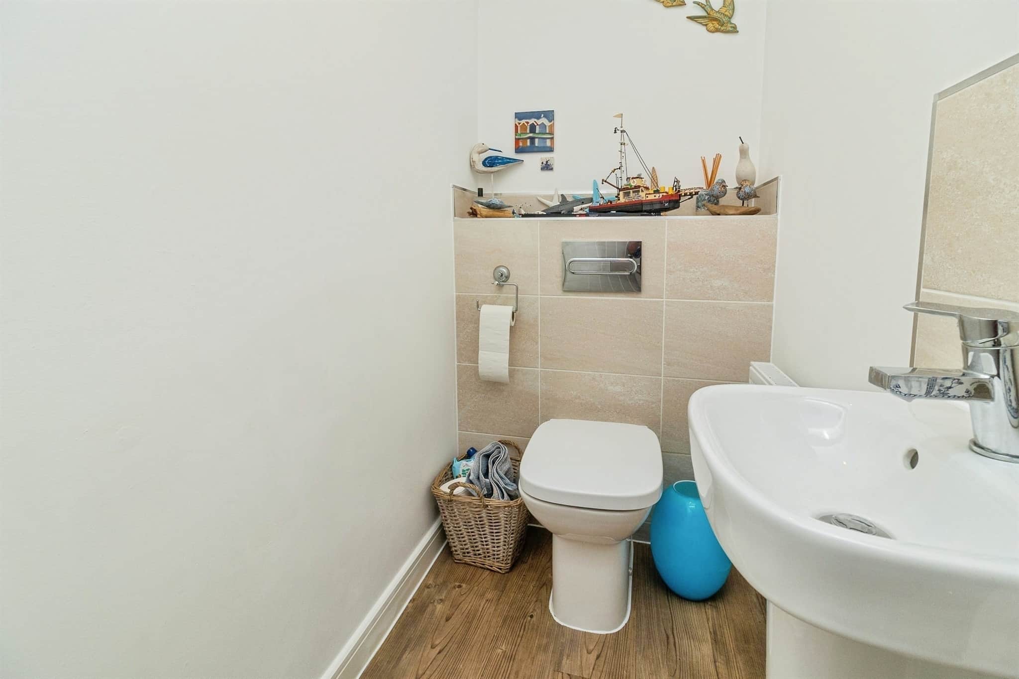 Property at Hawthorn Lane, Houghton Regis, Dunstable