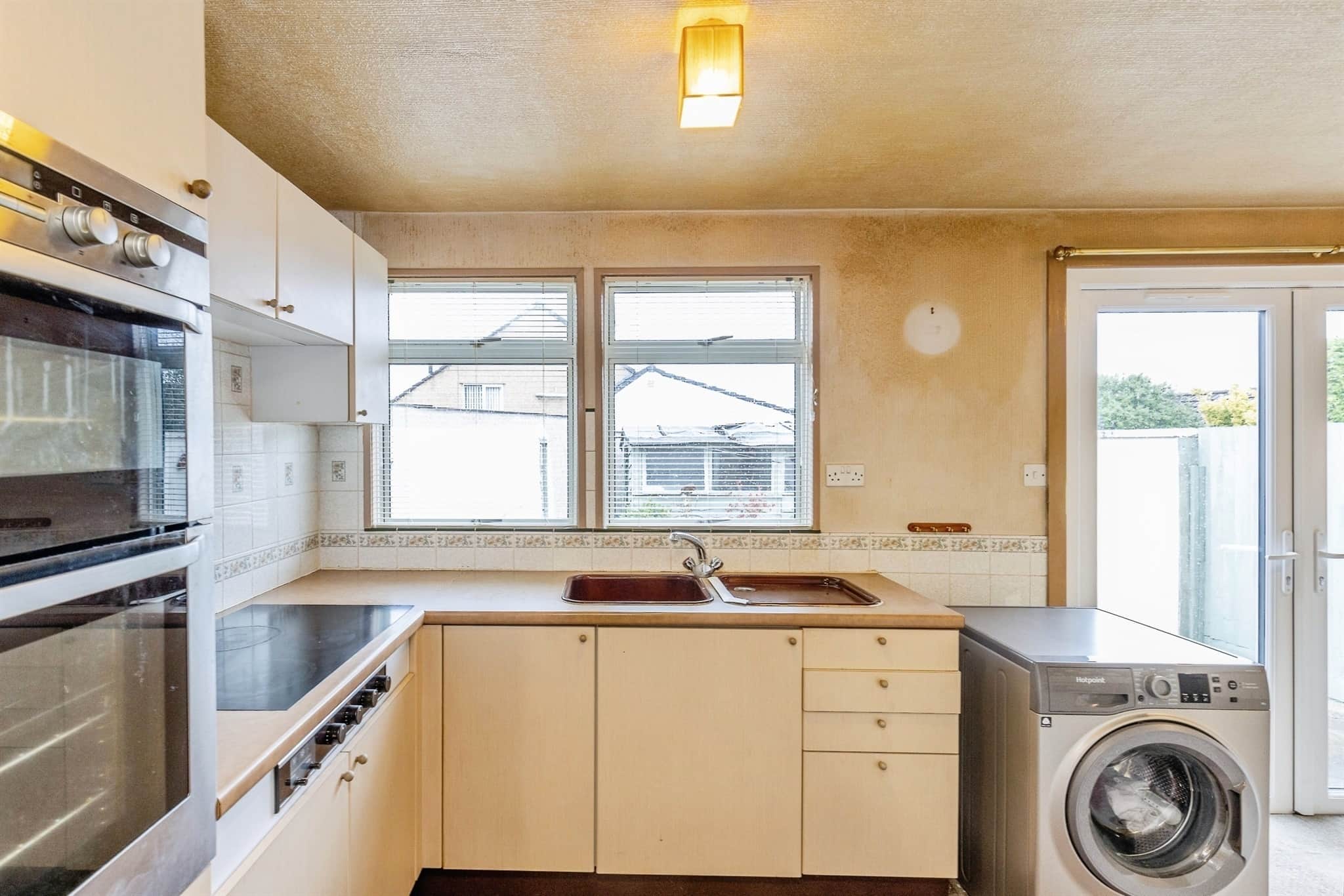 Property at Westland Avenue, Oldland Common, Bristol