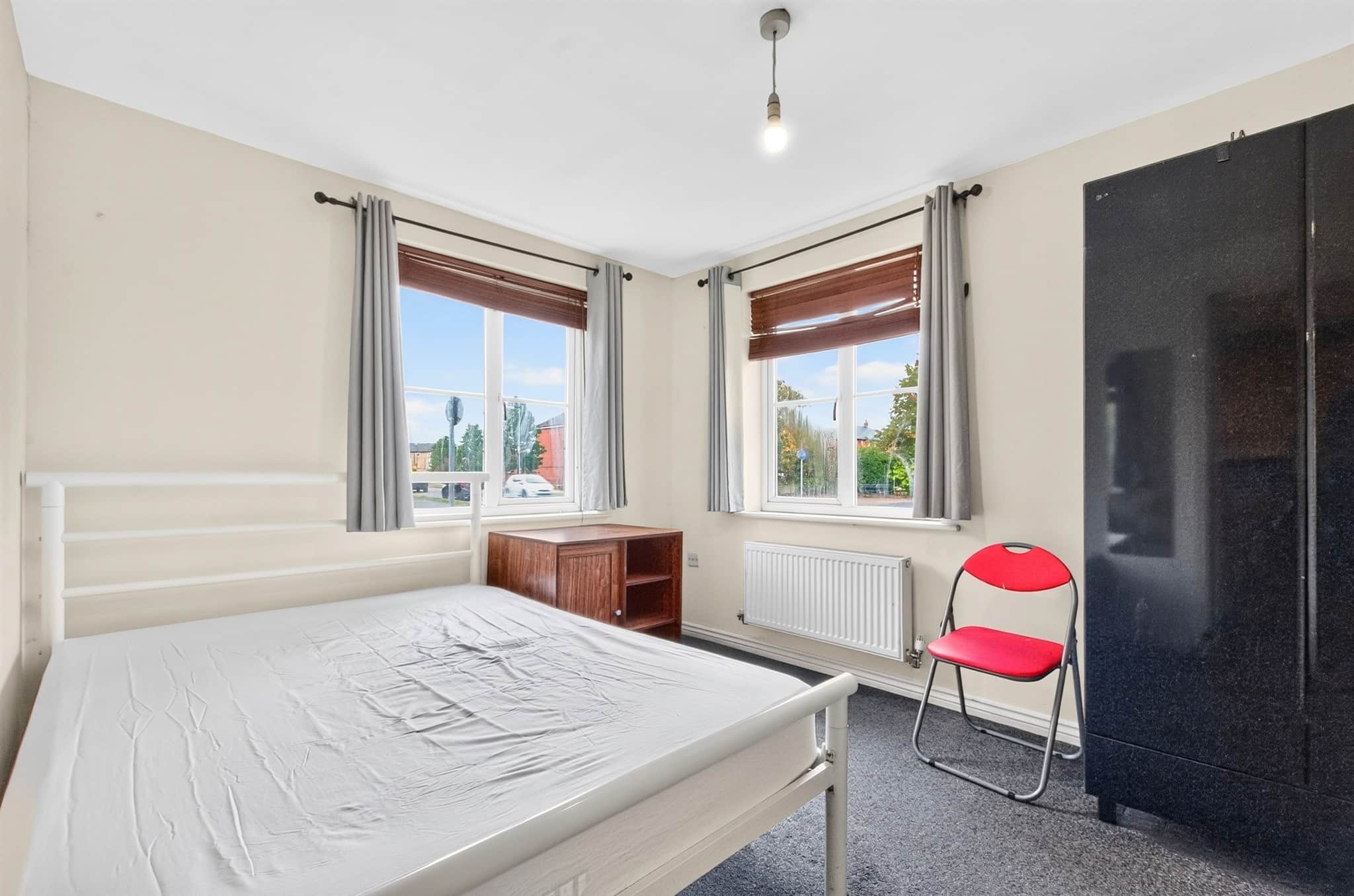 Property at Walker Grove, Hatfield