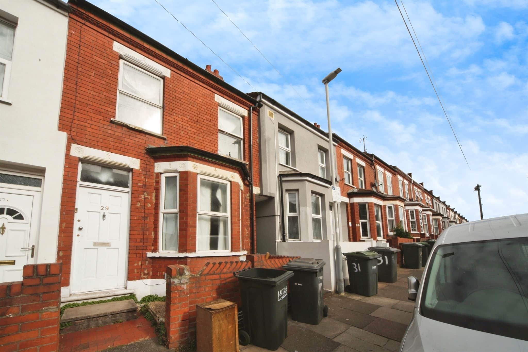 Property at Saxon Road, Luton