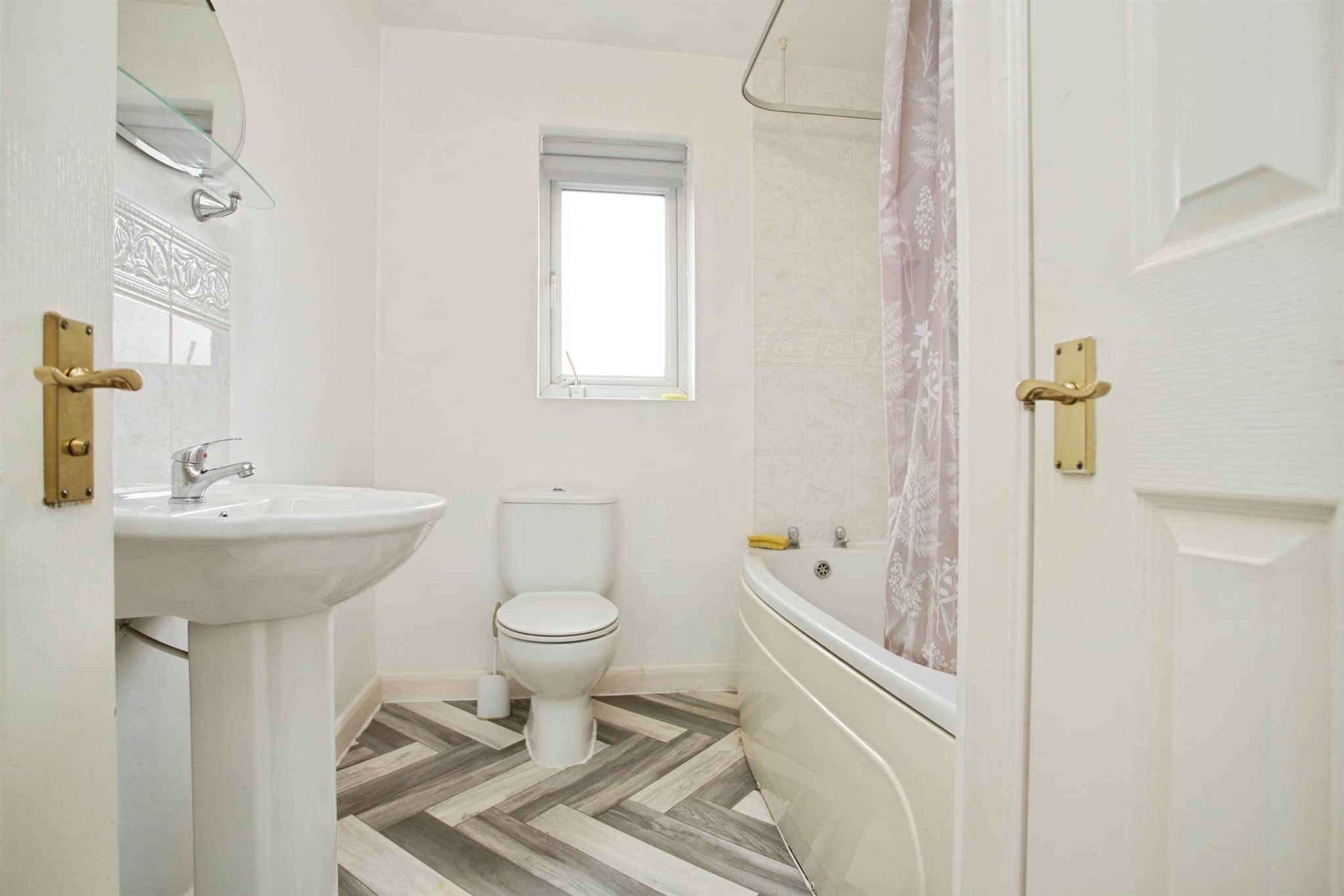 Property at Stowe Drive, Rugby