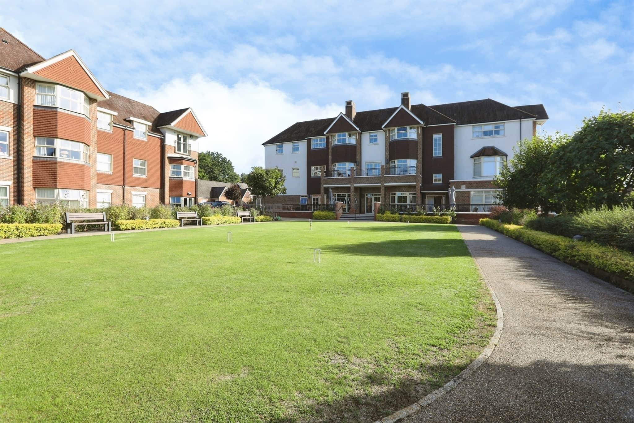 Property at Durrants Drive, Faygate, HORSHAM