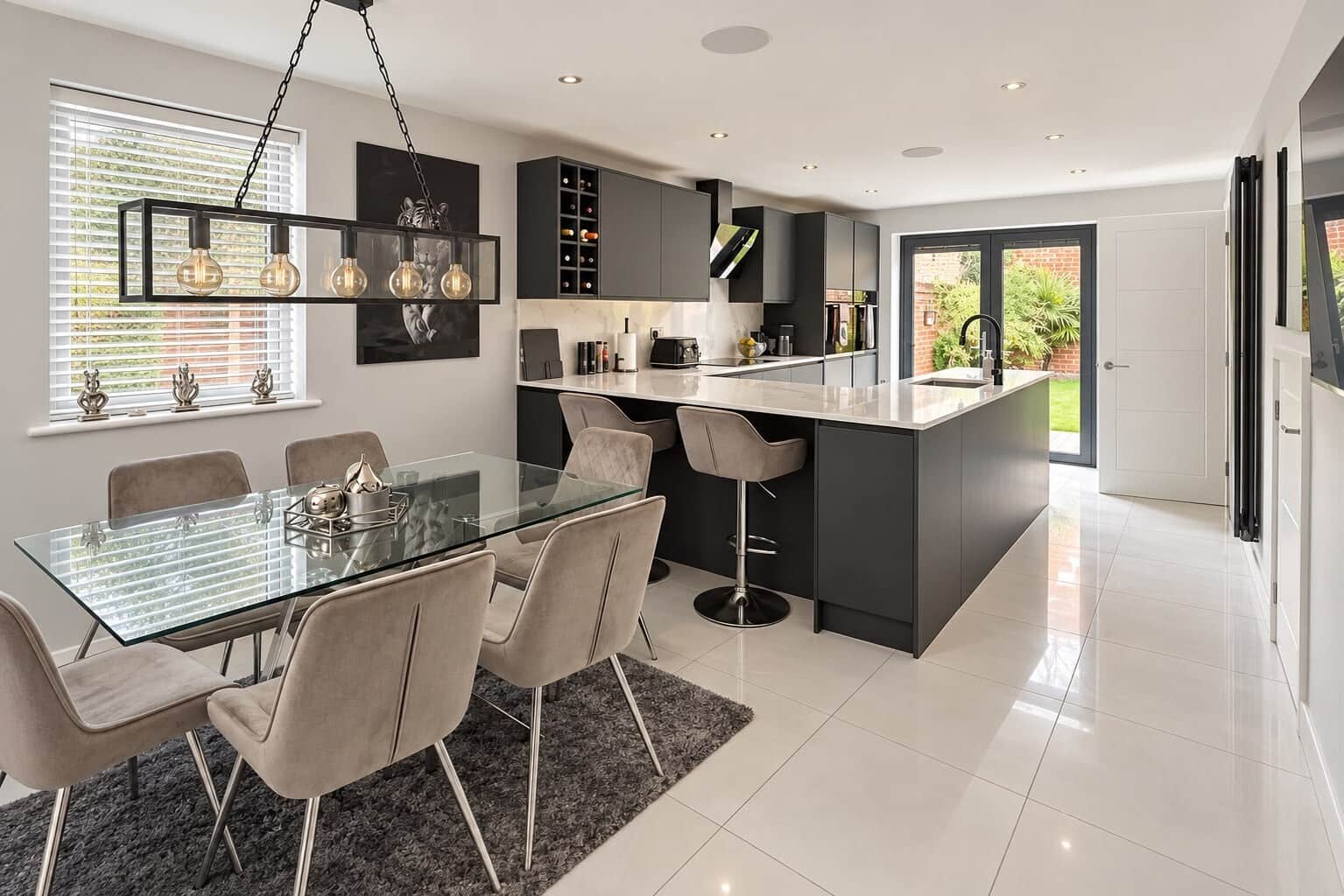 Property at Snowdonia Way, Stevenage
